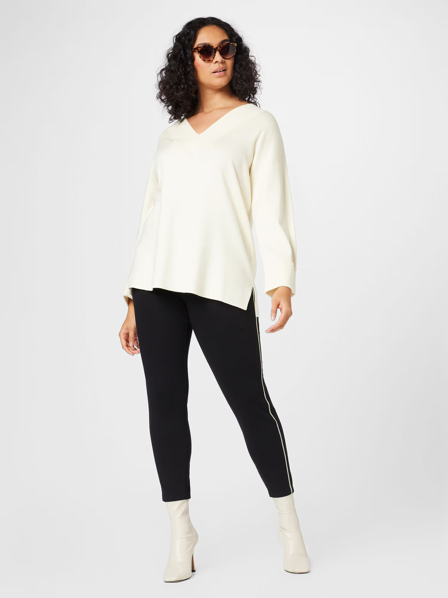 Vero Moda Curve Pulover 'NANCY' bej - Pled.ro