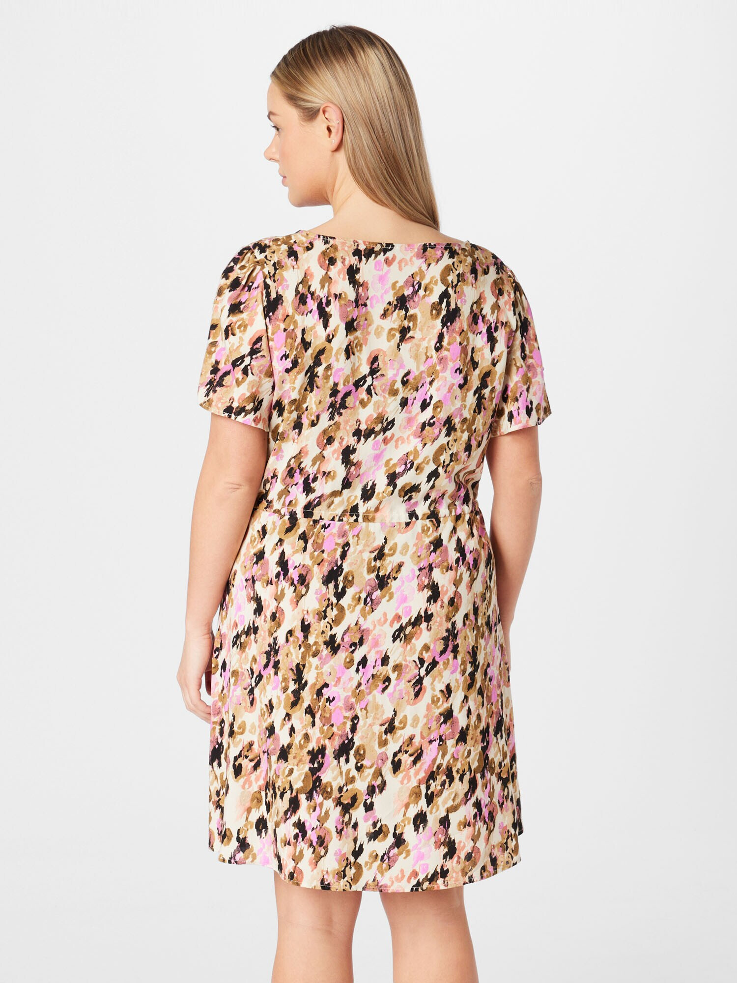 Vero Moda Curve Rochie de vară 'Easy' maro deschis / mov liliachiu / negru / alb - Pled.ro