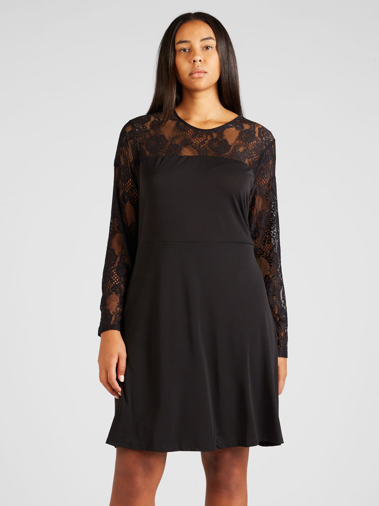 Vero Moda Curve Rochie 'SARA' negru - Pled.ro