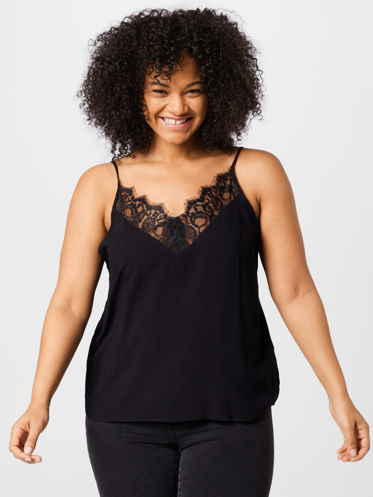 Vero Moda Curve Top 'BEATRIX' negru - Pled.ro