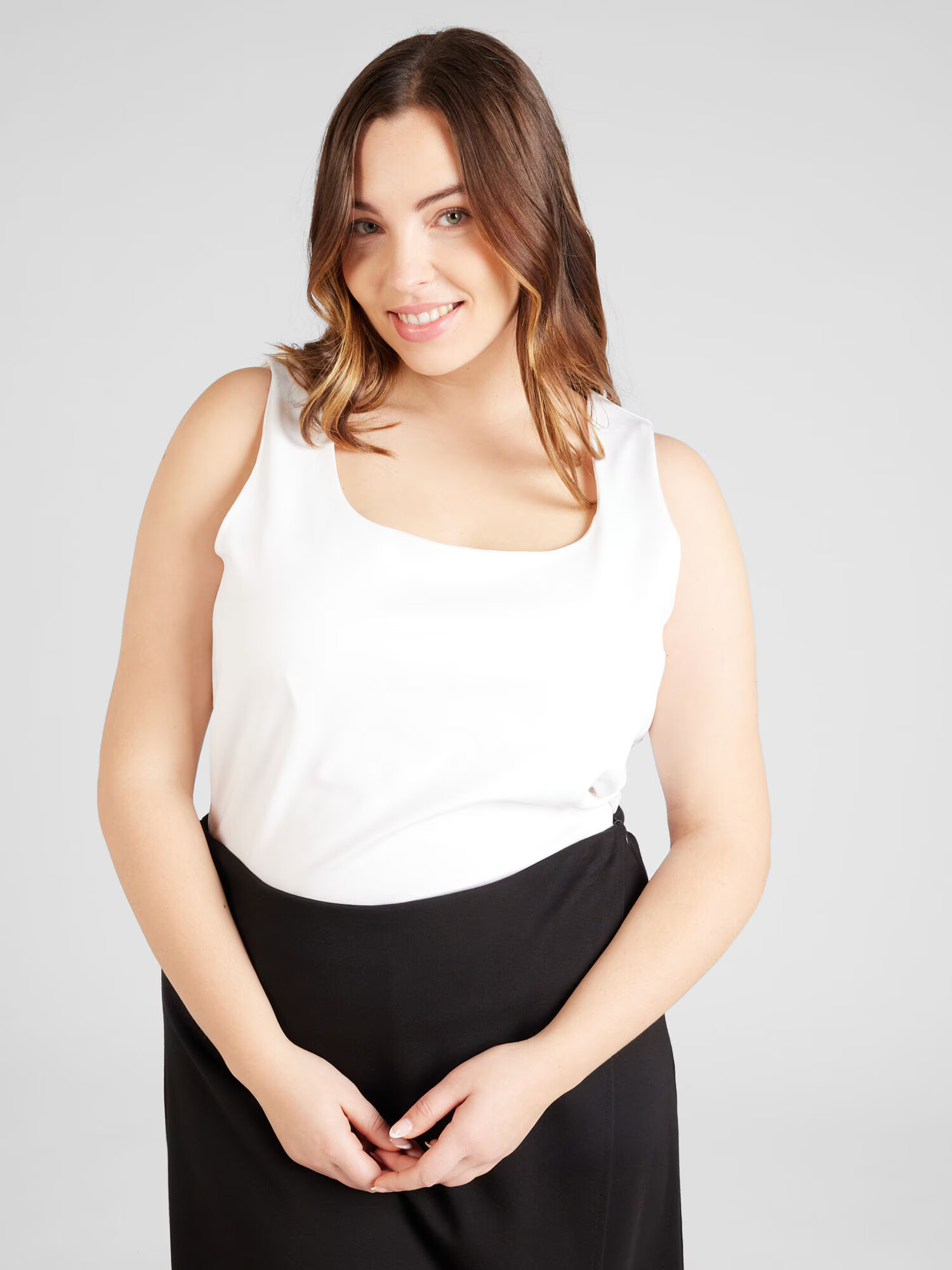 Vero Moda Curve Top 'MILLION' alb - Pled.ro