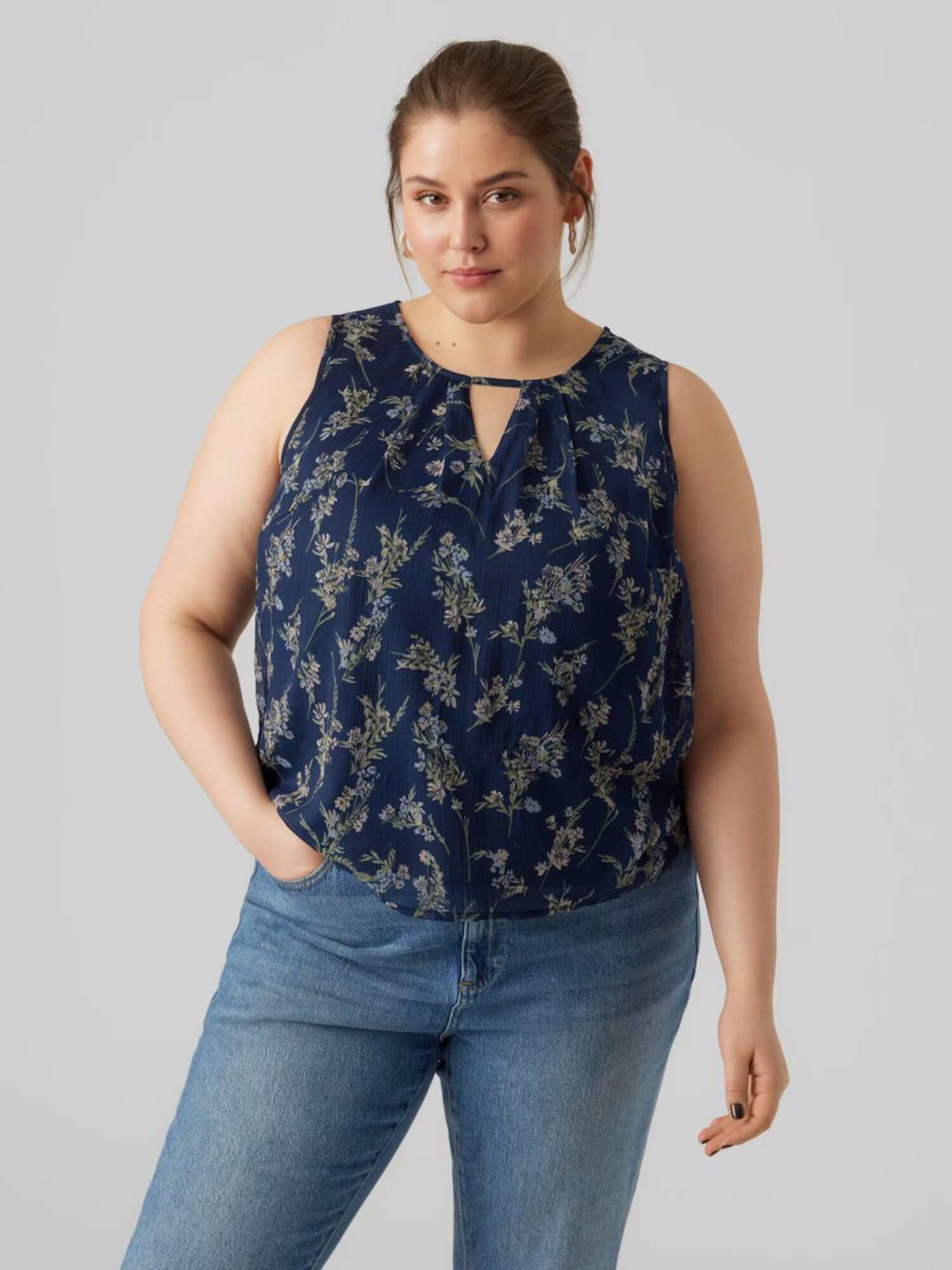 Vero Moda Curve Top 'SMILLA' albastru / albastru închis - Pled.ro