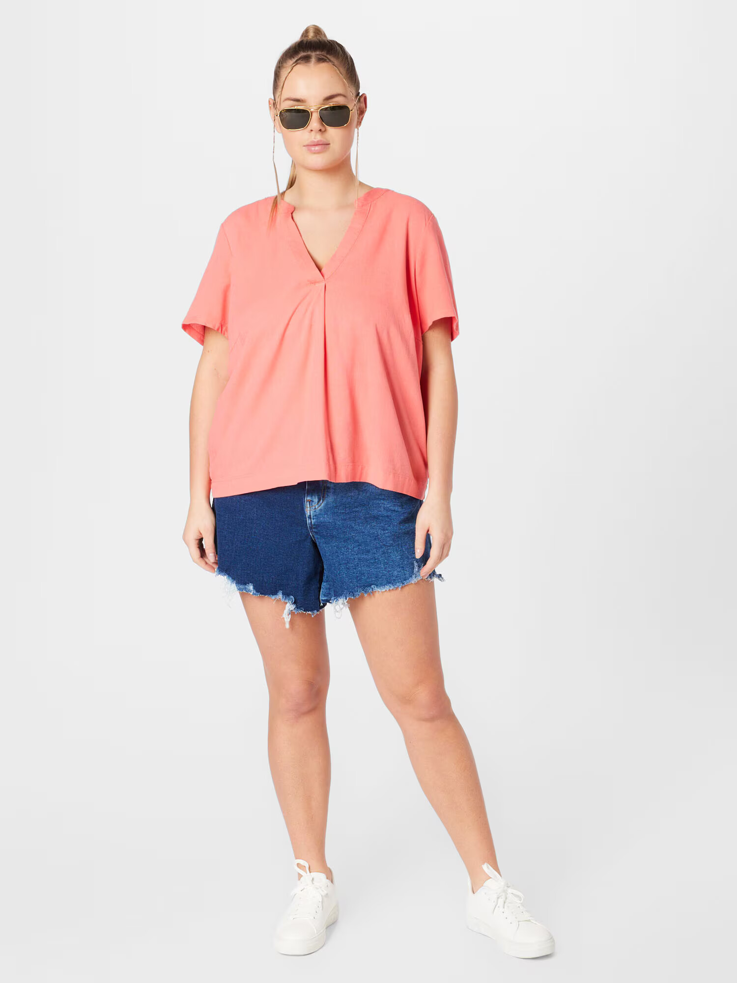 Vero Moda Curve Tricou 'MYMILO' portocaliu piersică - Pled.ro