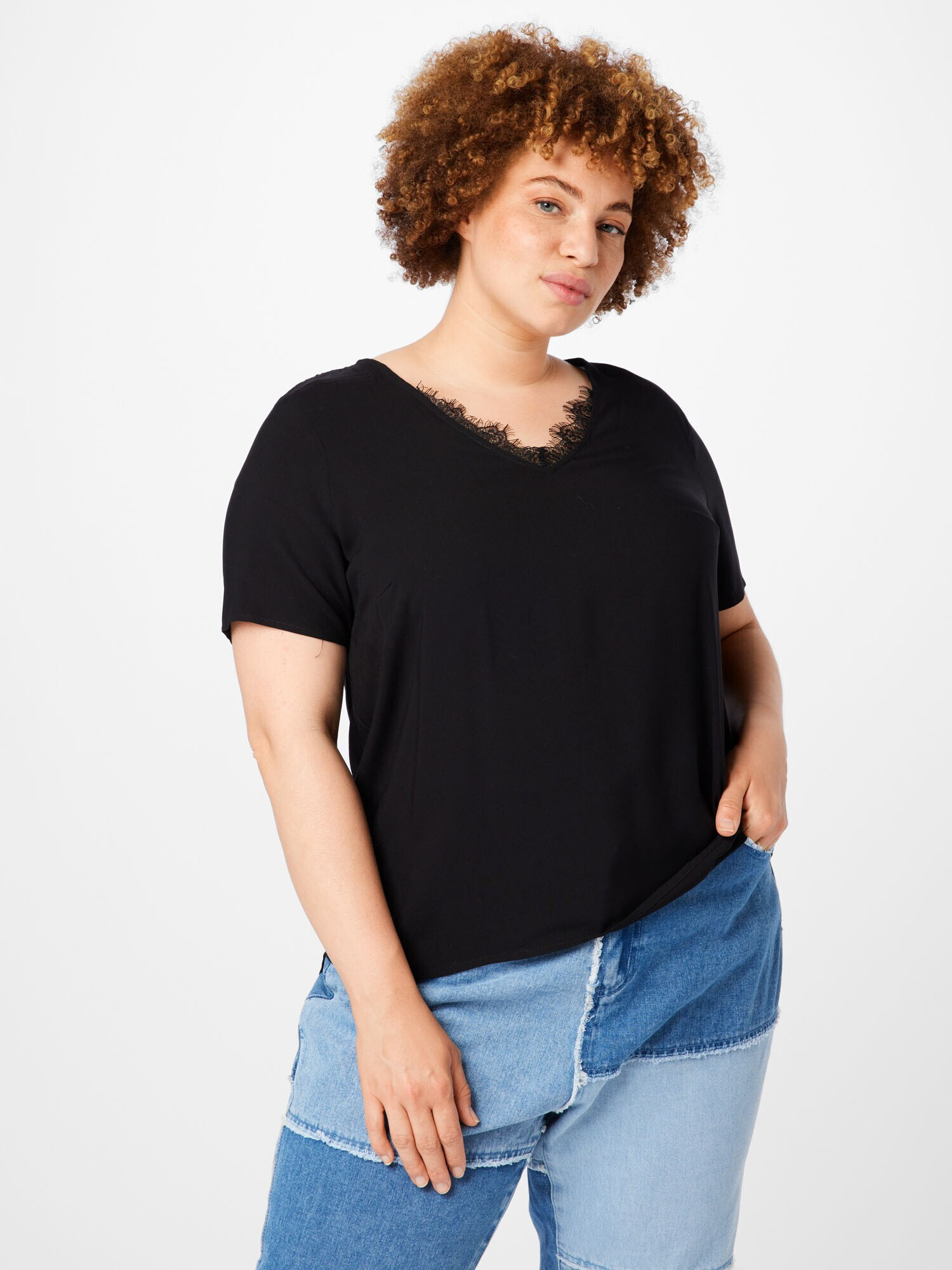 Vero Moda Curve Tricou 'NADS' negru - Pled.ro