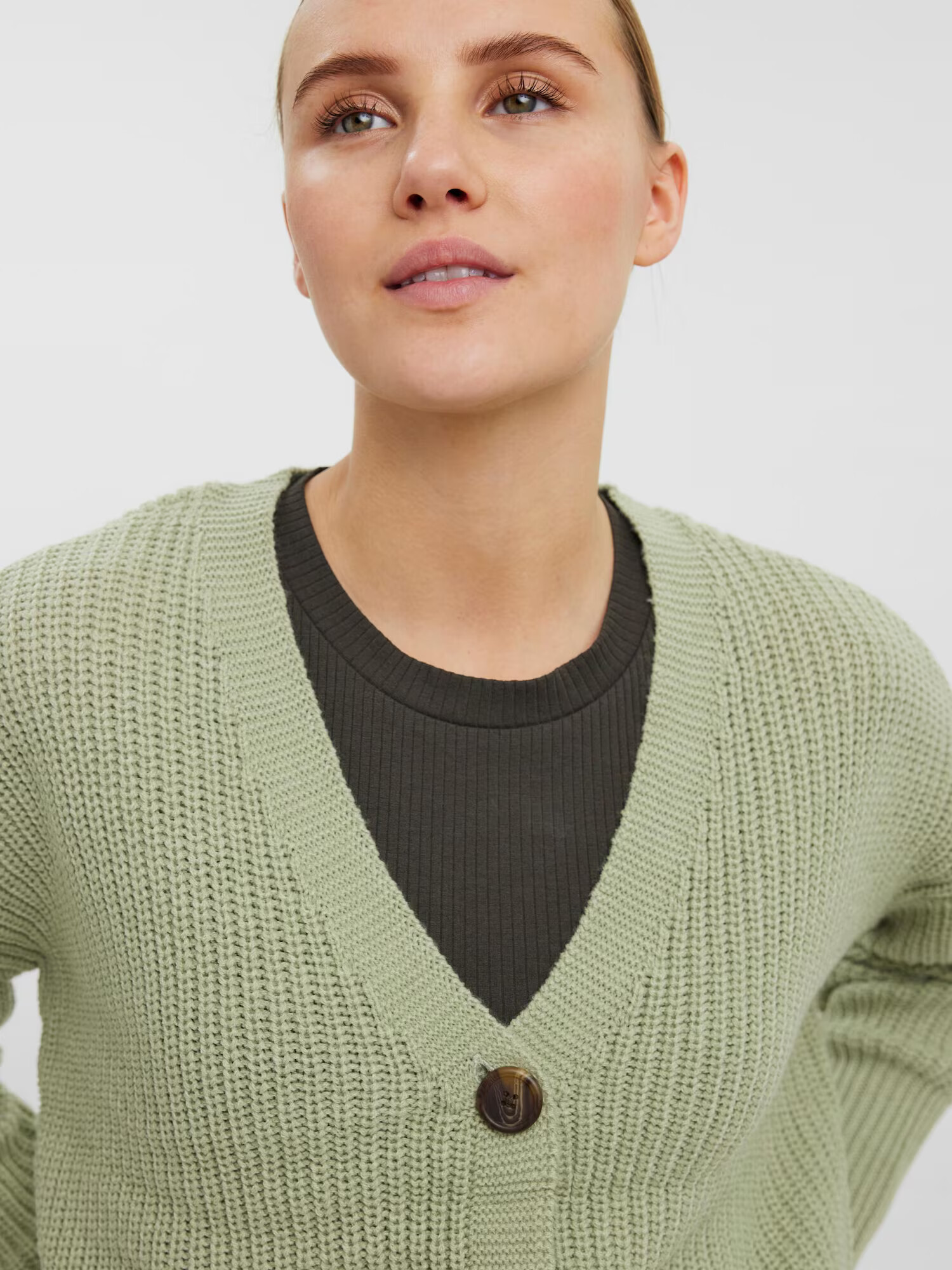 VERO MODA Geacă tricotată 'Lea' verde pastel - Pled.ro