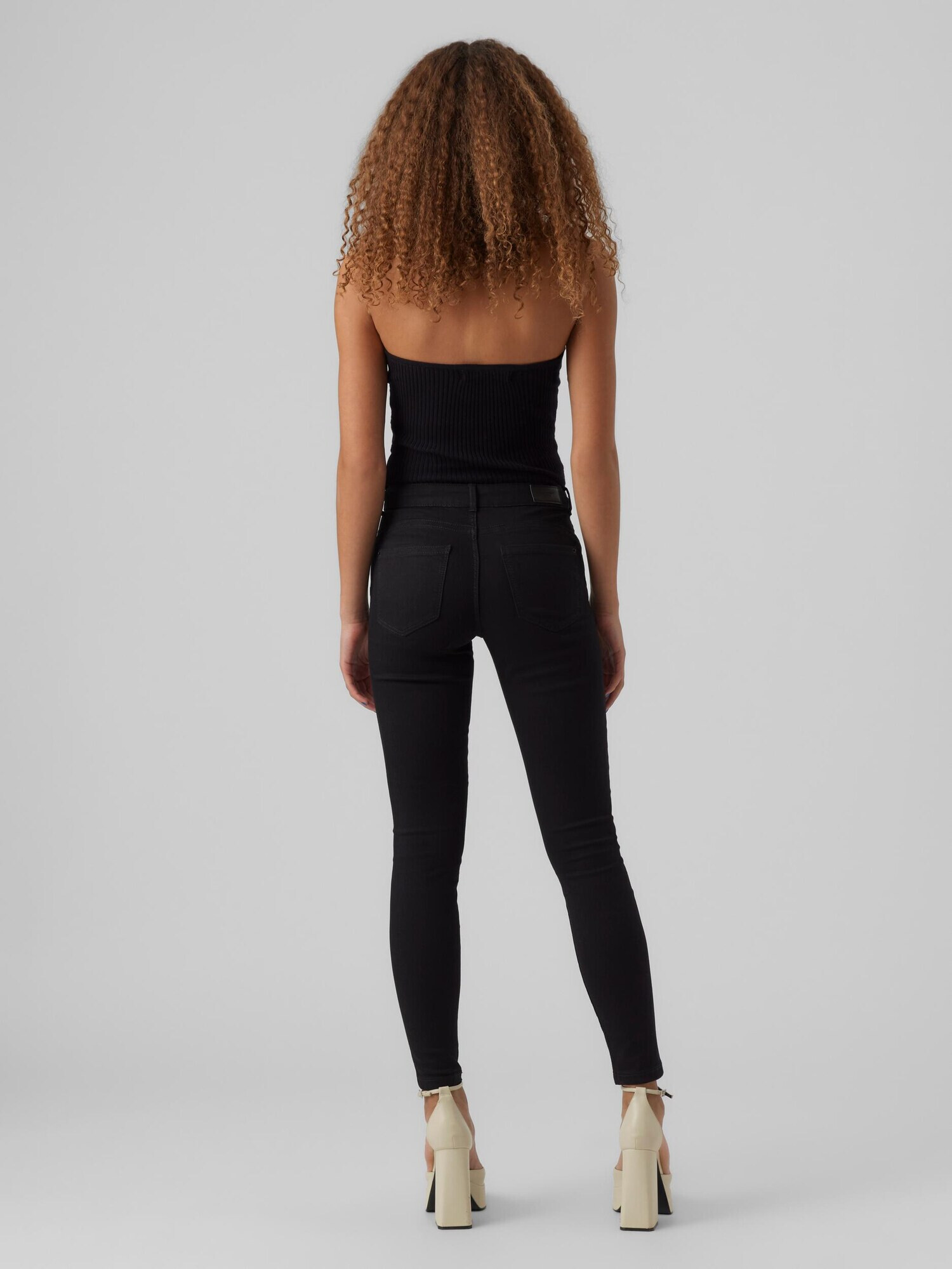 VERO MODA Jeans 'Alia' negru - Pled.ro