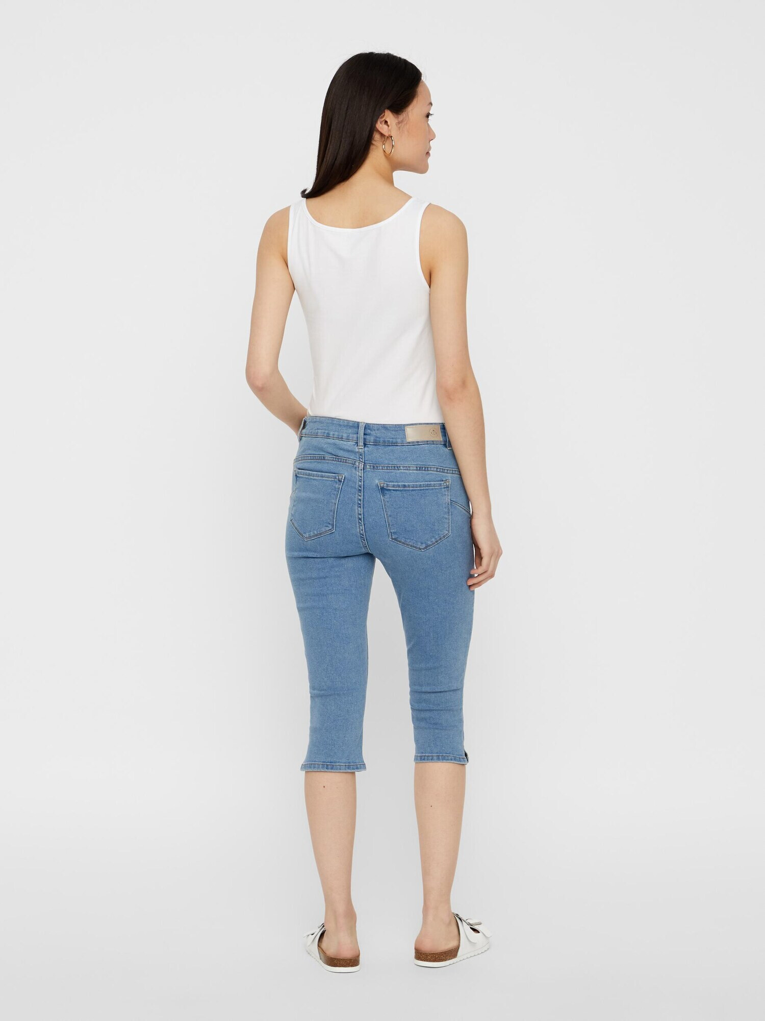 VERO MODA Jeans 'Hot Seven' albastru denim - Pled.ro