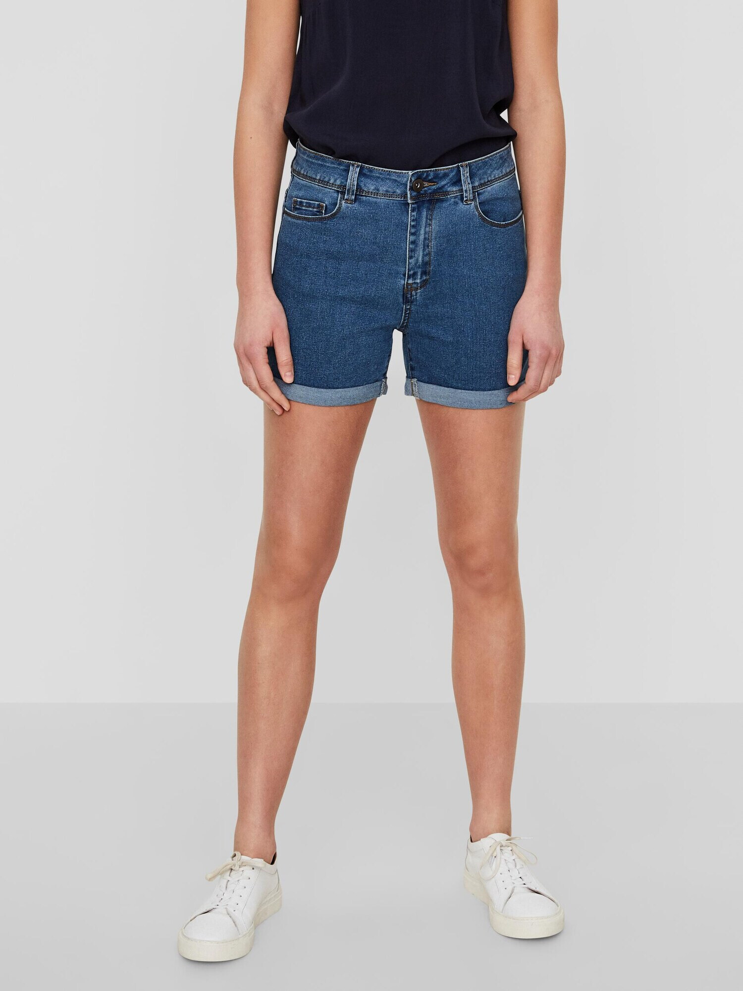 VERO MODA Jeans 'HOT SEVEN' albastru denim / maro - Pled.ro