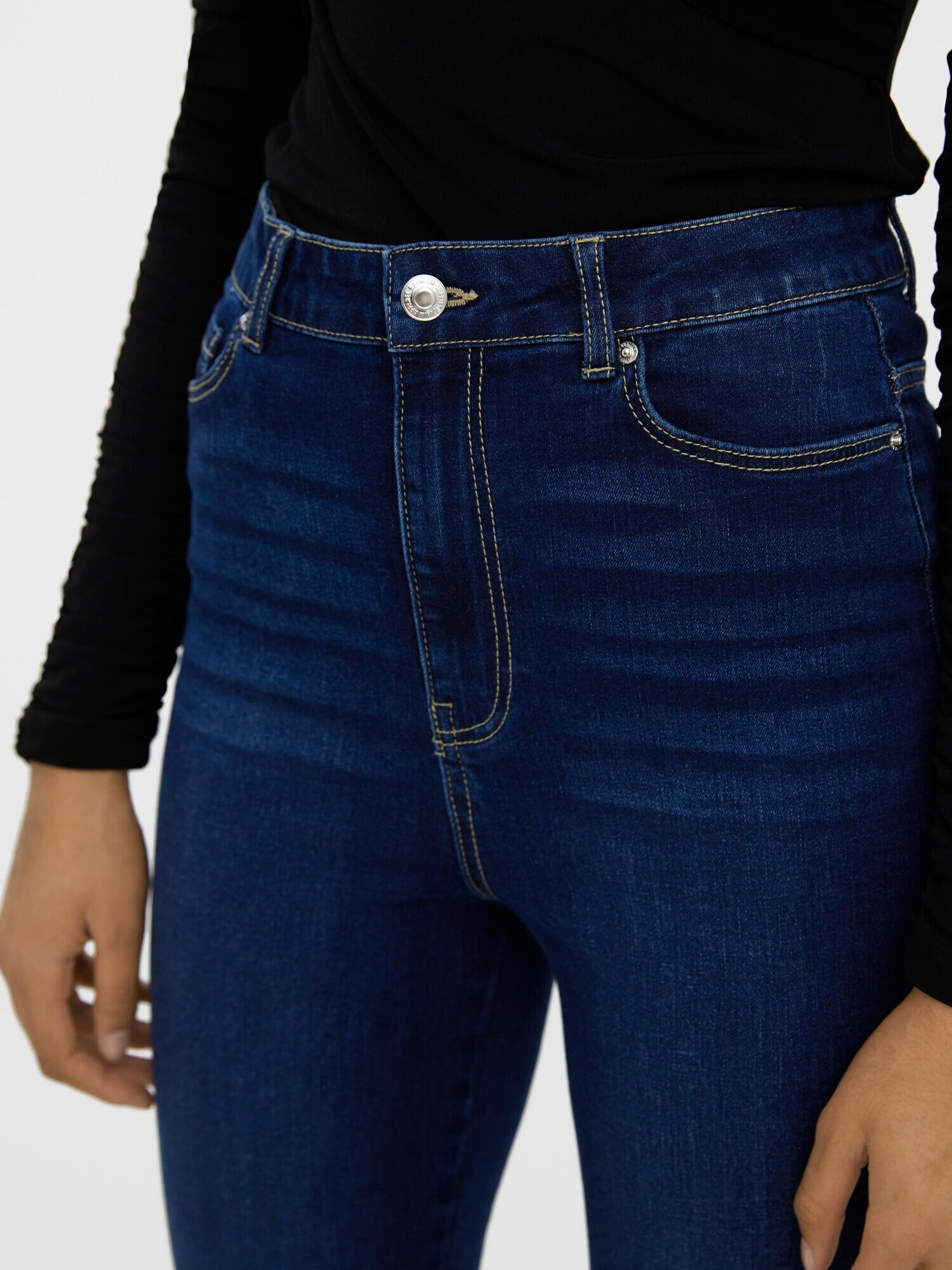 VERO MODA Jeans 'MISTY' albastru denim - Pled.ro