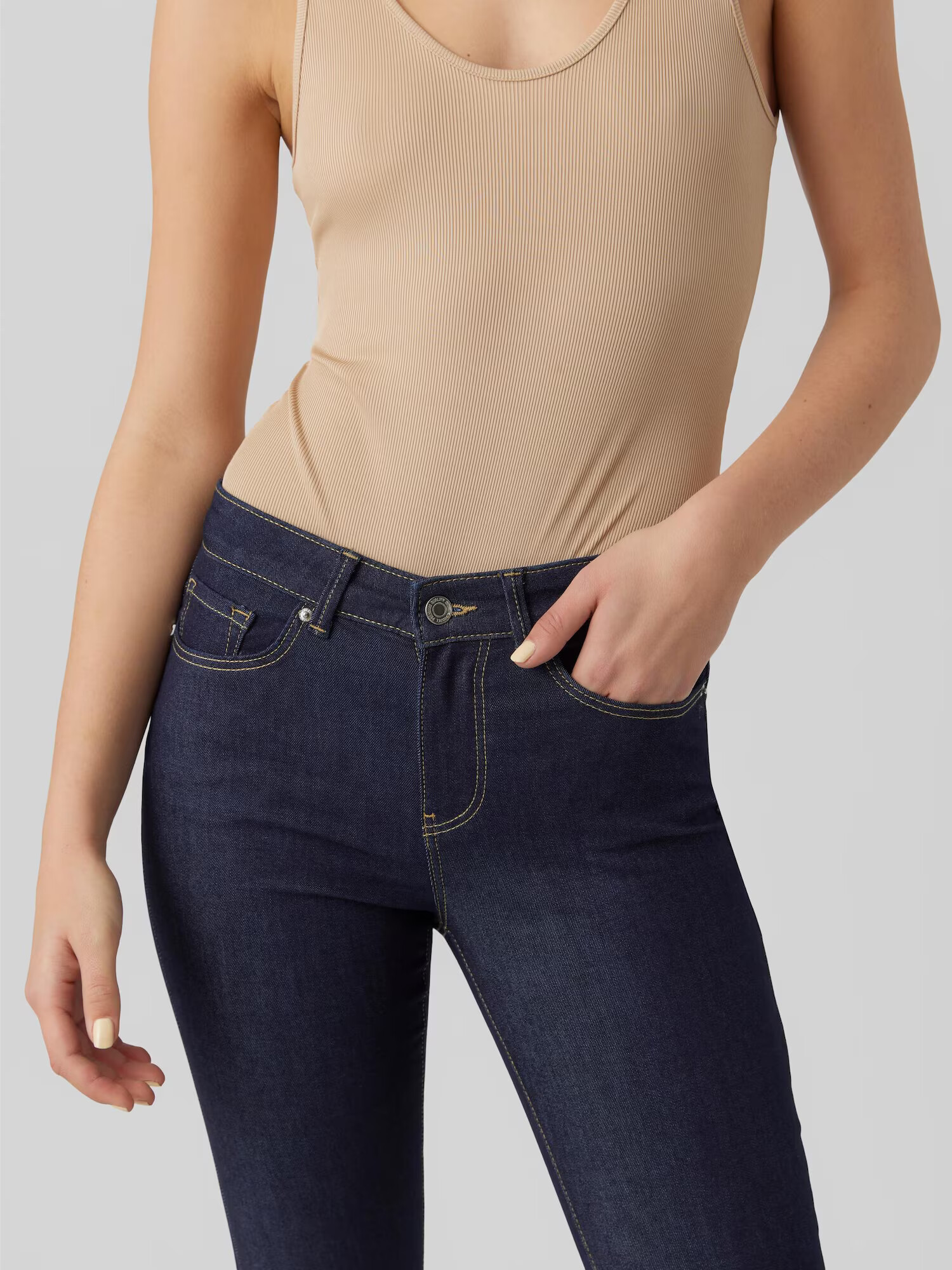 VERO MODA Jeans 'Peachy' bleumarin - Pled.ro