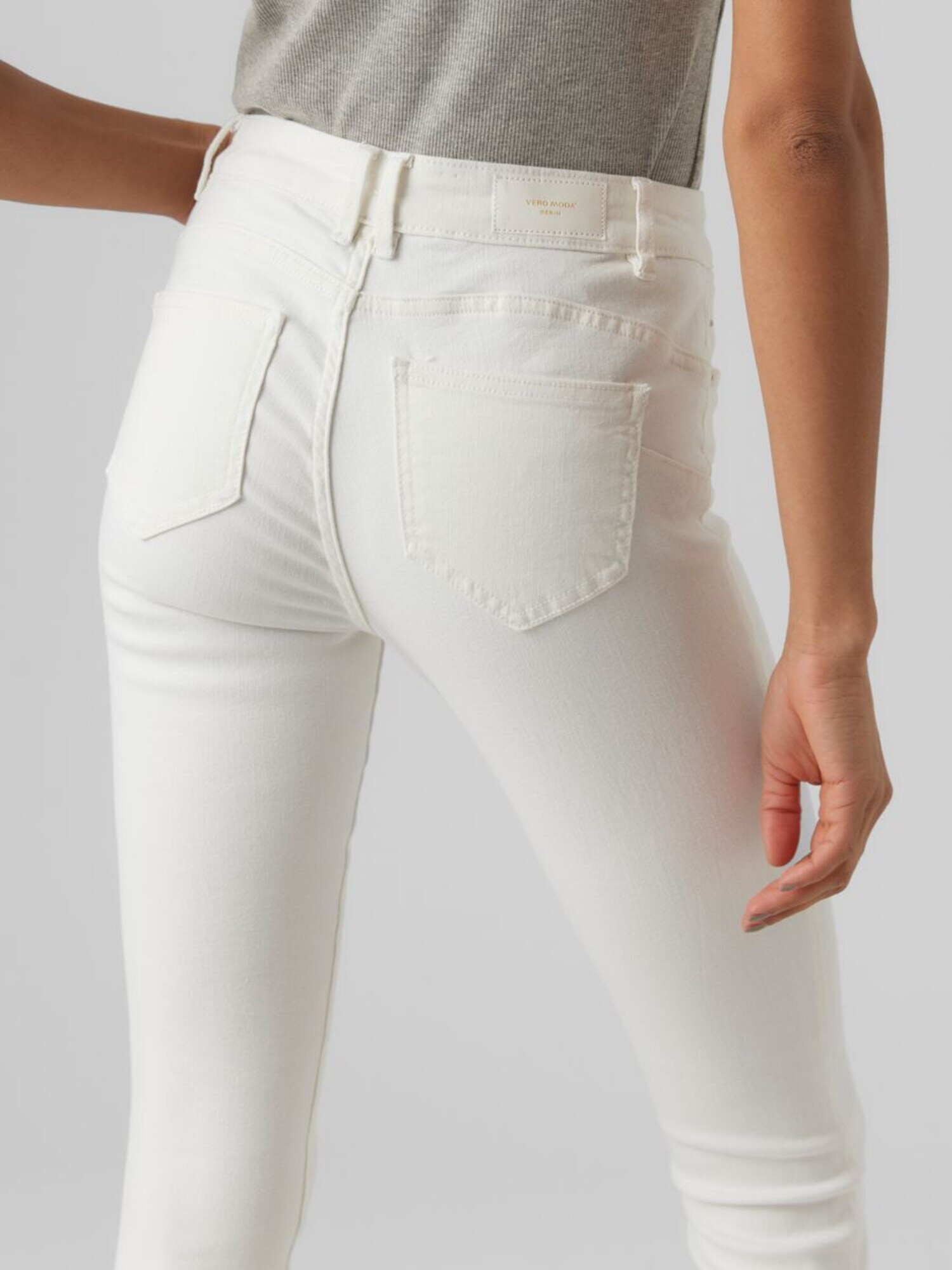 VERO MODA Jeans 'SELA' alb denim - Pled.ro