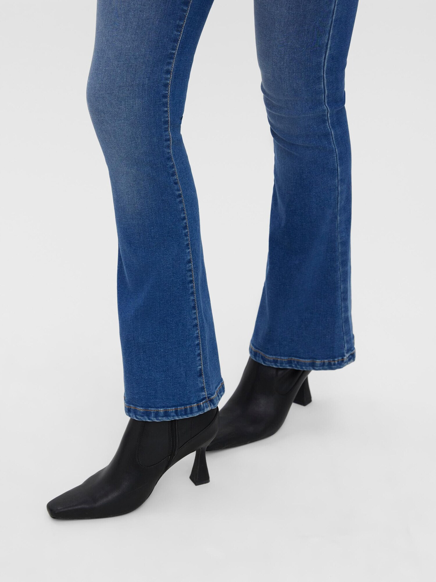 VERO MODA Jeans 'SIGA' albastru denim - Pled.ro