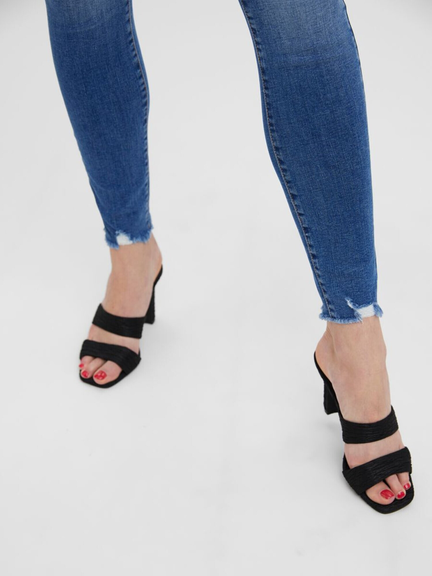 VERO MODA Jeans 'Sophia' albastru denim - Pled.ro