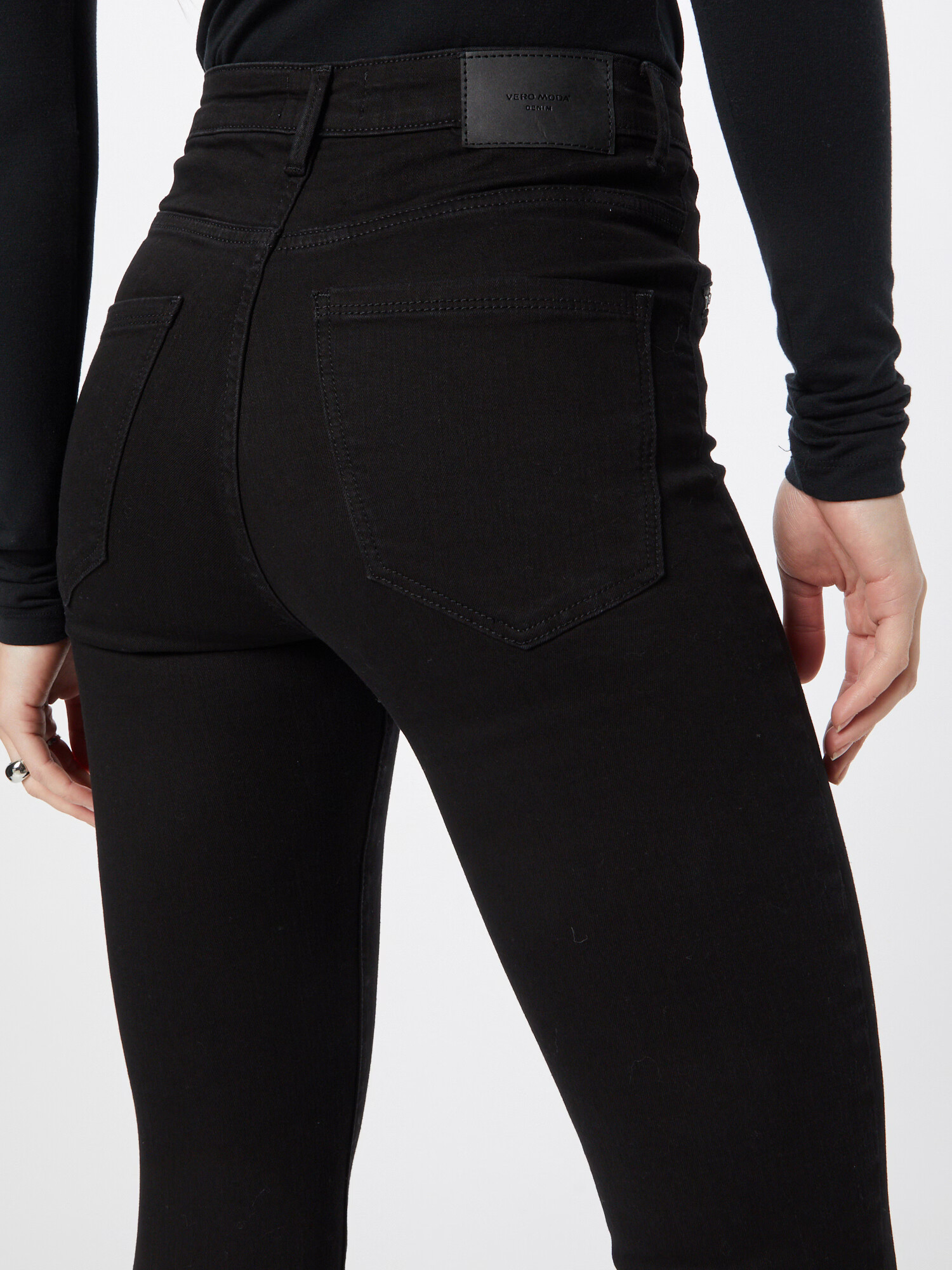 VERO MODA Pantaloni 'Sophia' negru - Pled.ro