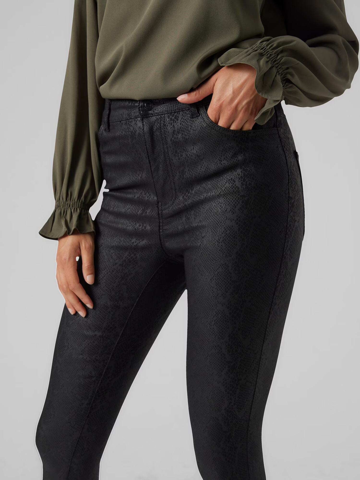 VERO MODA Pantaloni 'Sophia' negru - Pled.ro