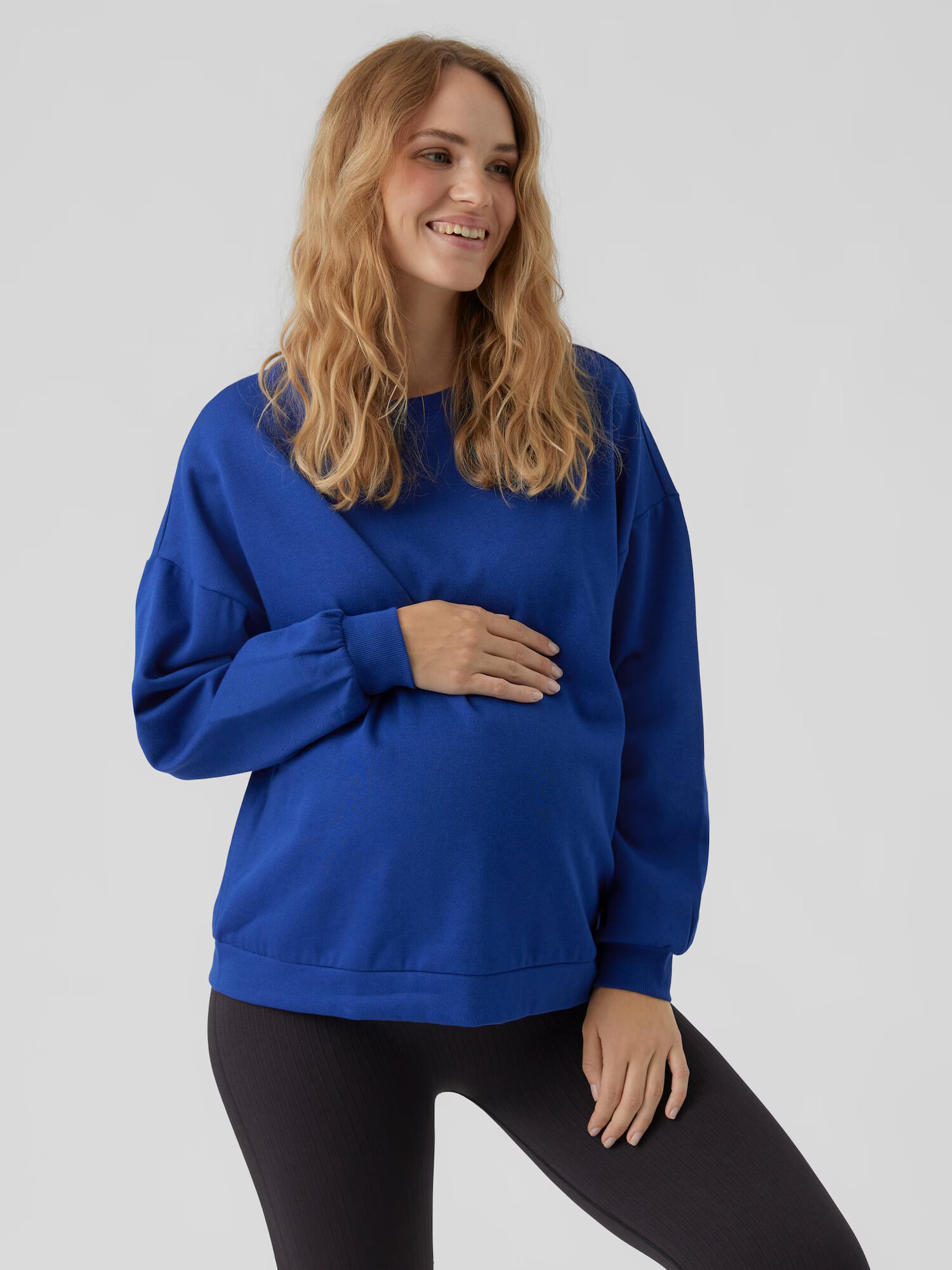 Vero Moda Maternity Bluză de molton 'MEA OCTAVIA' albastru - Pled.ro