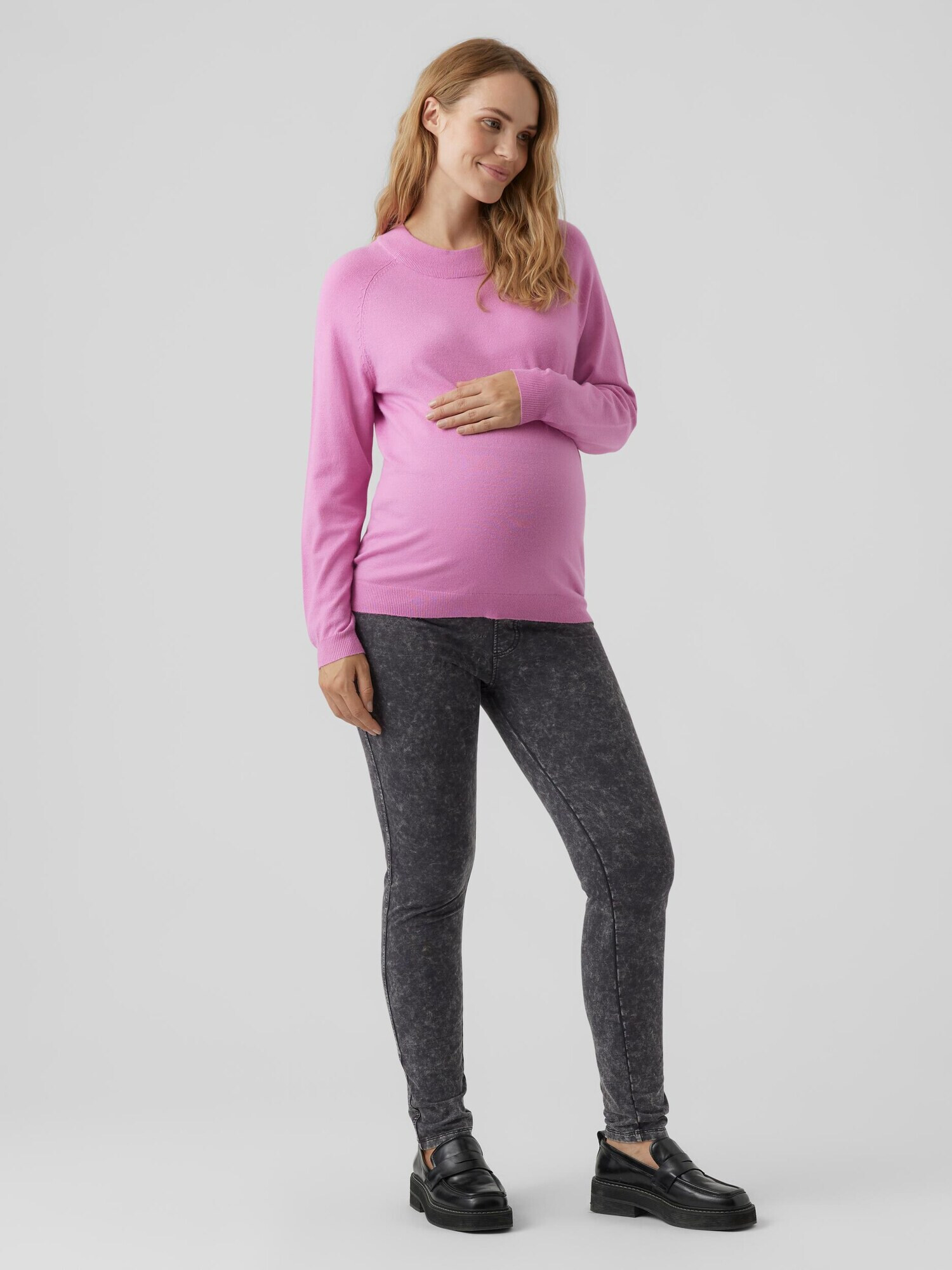 Vero Moda Maternity Pulover 'Happiness' roz eozină - Pled.ro