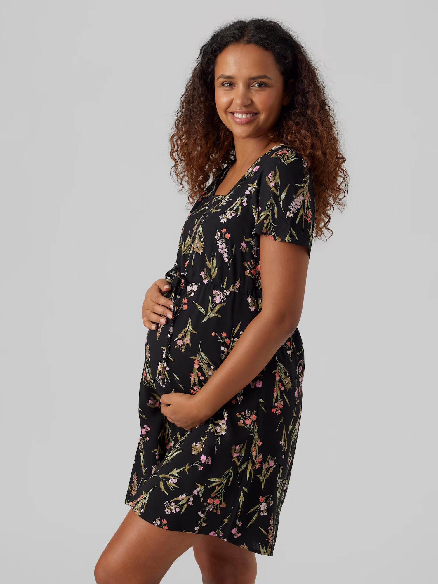 Vero Moda Maternity Rochie 'EASY' verde iarbă / mov liliachiu / negru / alb - Pled.ro