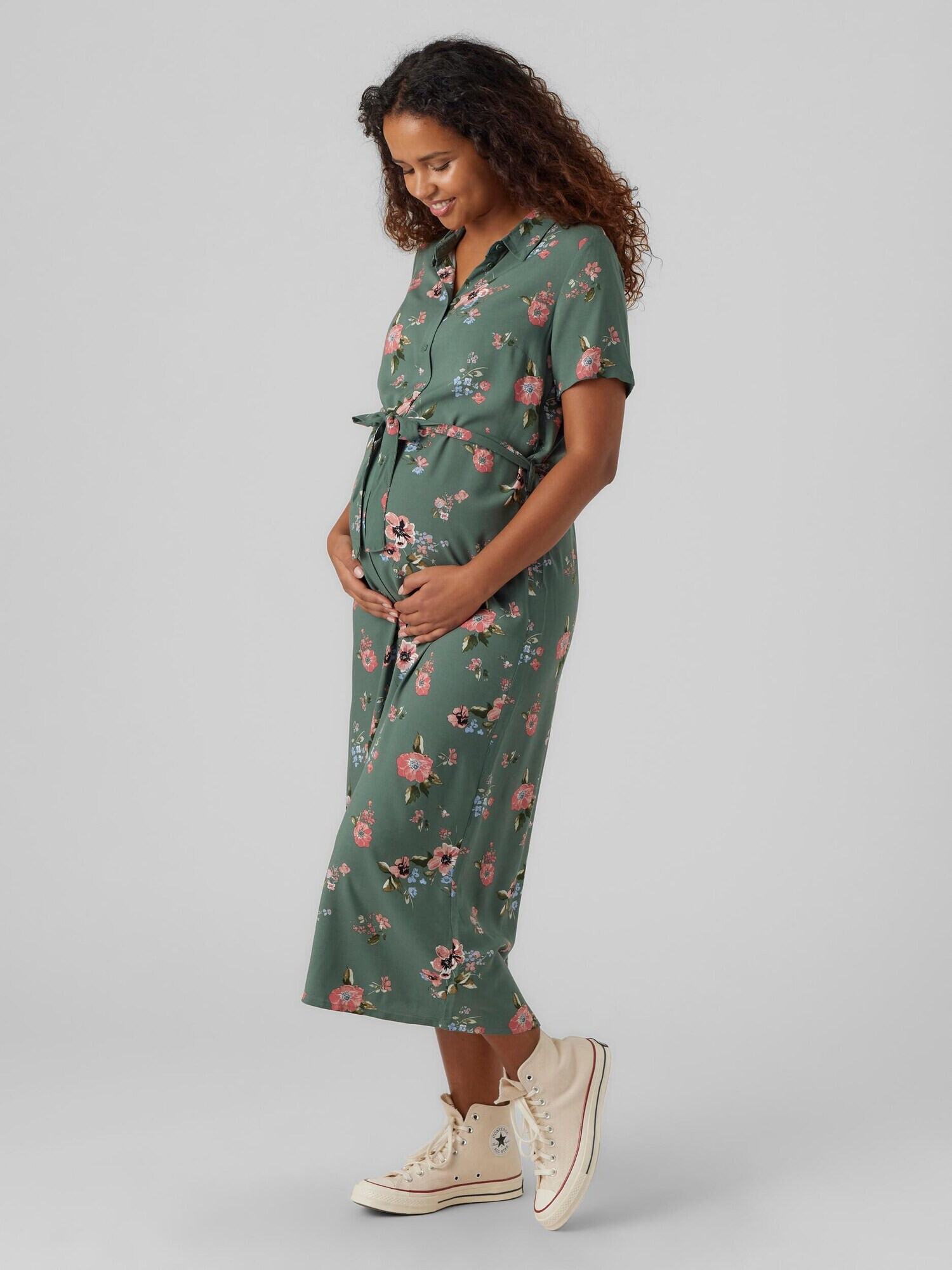 Vero Moda Maternity Rochie tip bluză 'Measy' albastru deschis / oliv / verde jad / roz eozină - Pled.ro