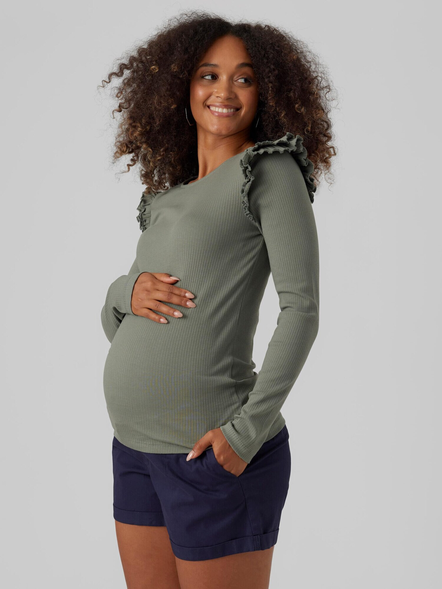 Vero Moda Maternity Tricou 'New Isla' kaki - Pled.ro