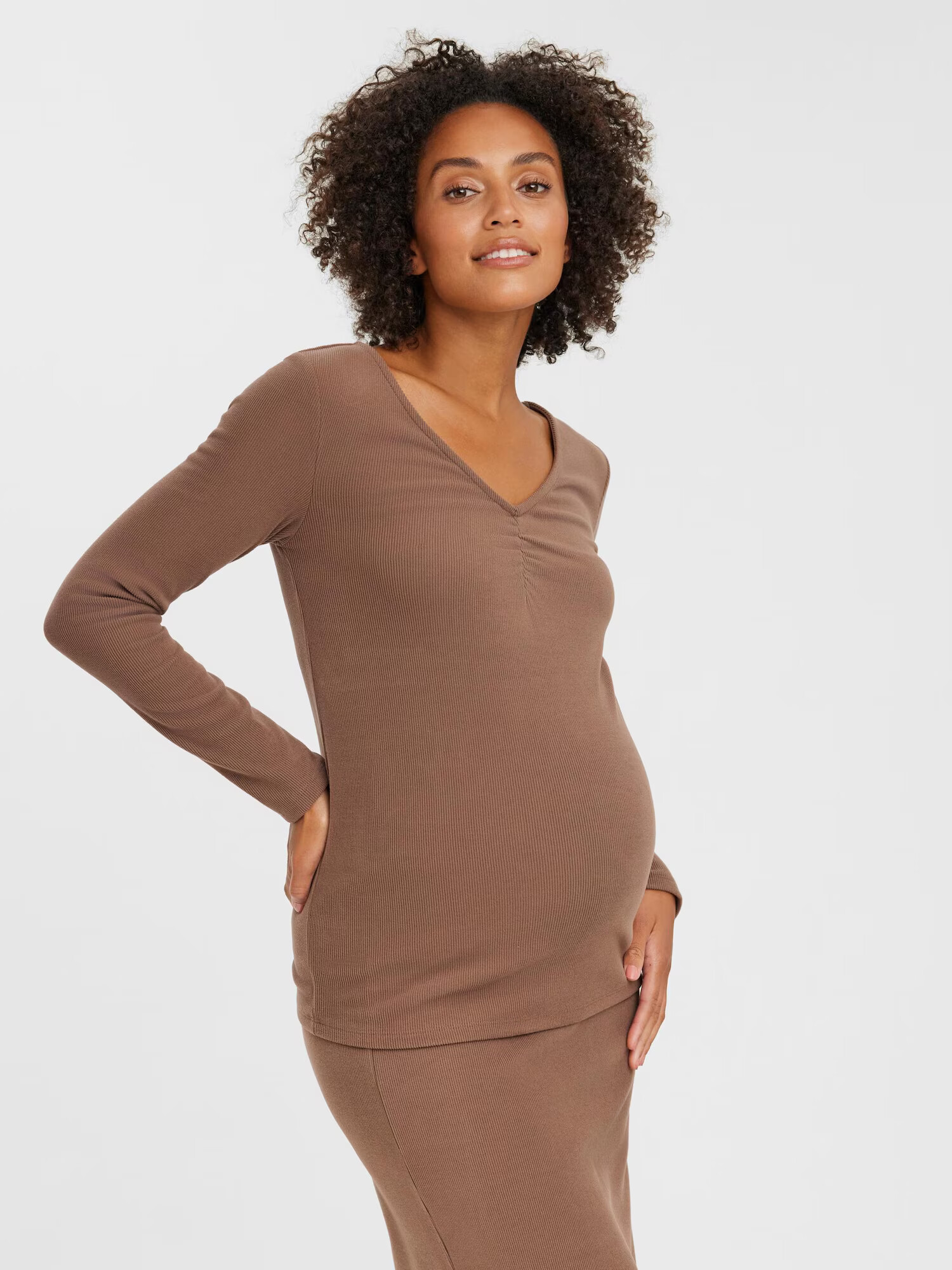 Vero Moda Maternity Tricou 'Tyra' brocart - Pled.ro