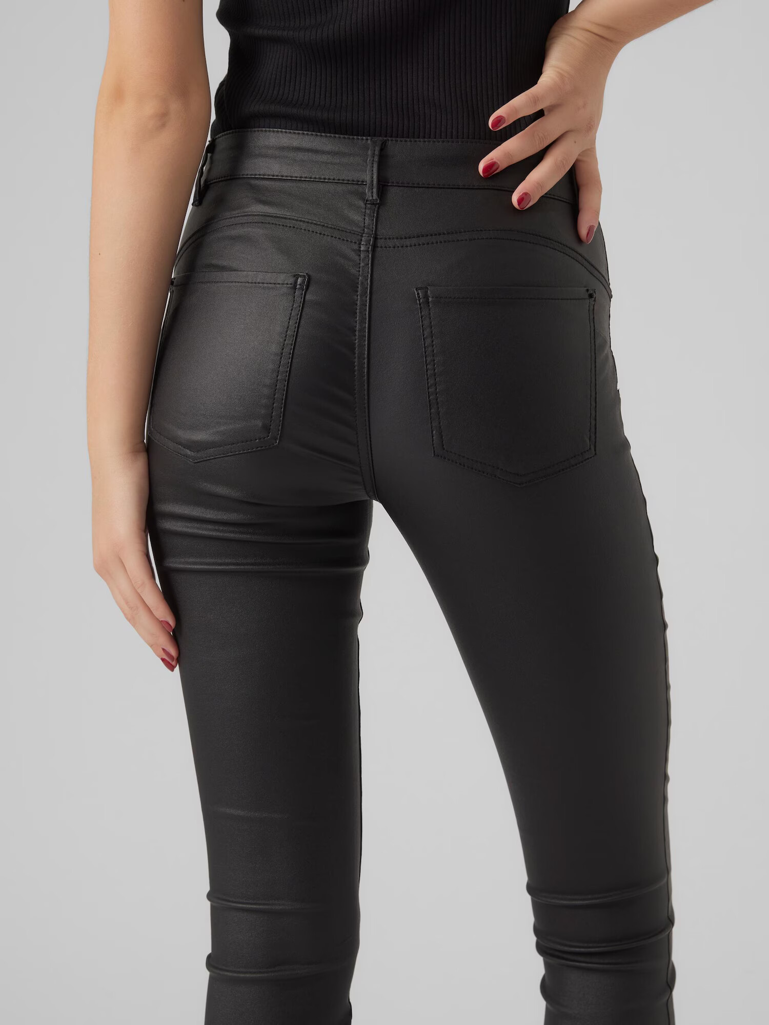 VERO MODA Pantaloni 'ALIA' negru - Pled.ro