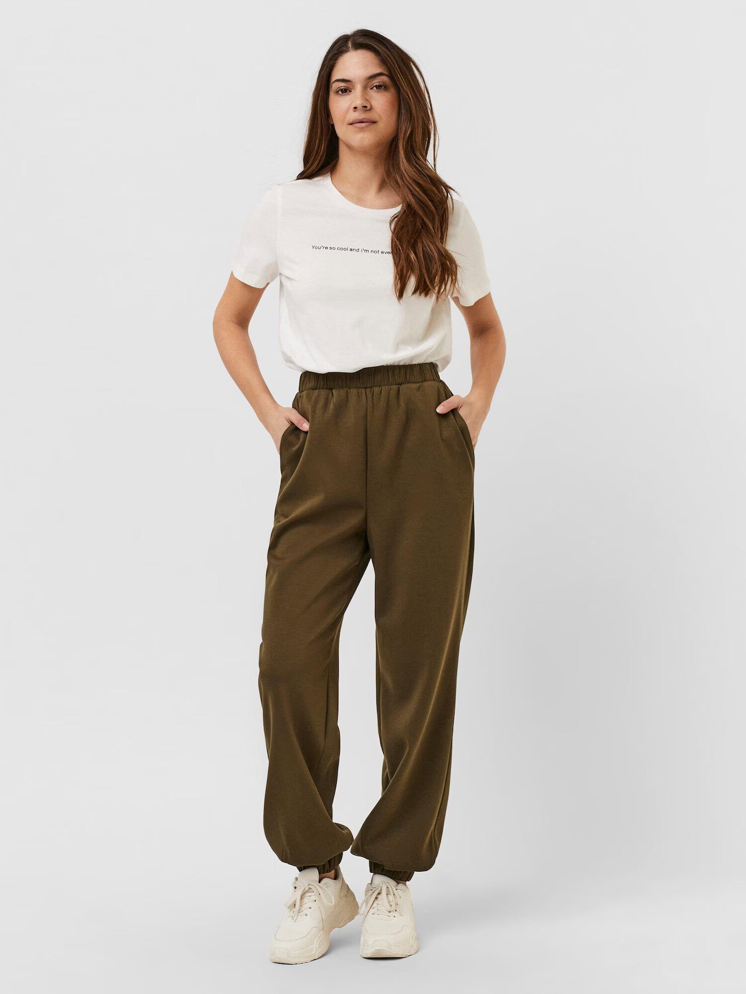 VERO MODA Pantaloni 'Bjanka' oliv - Pled.ro