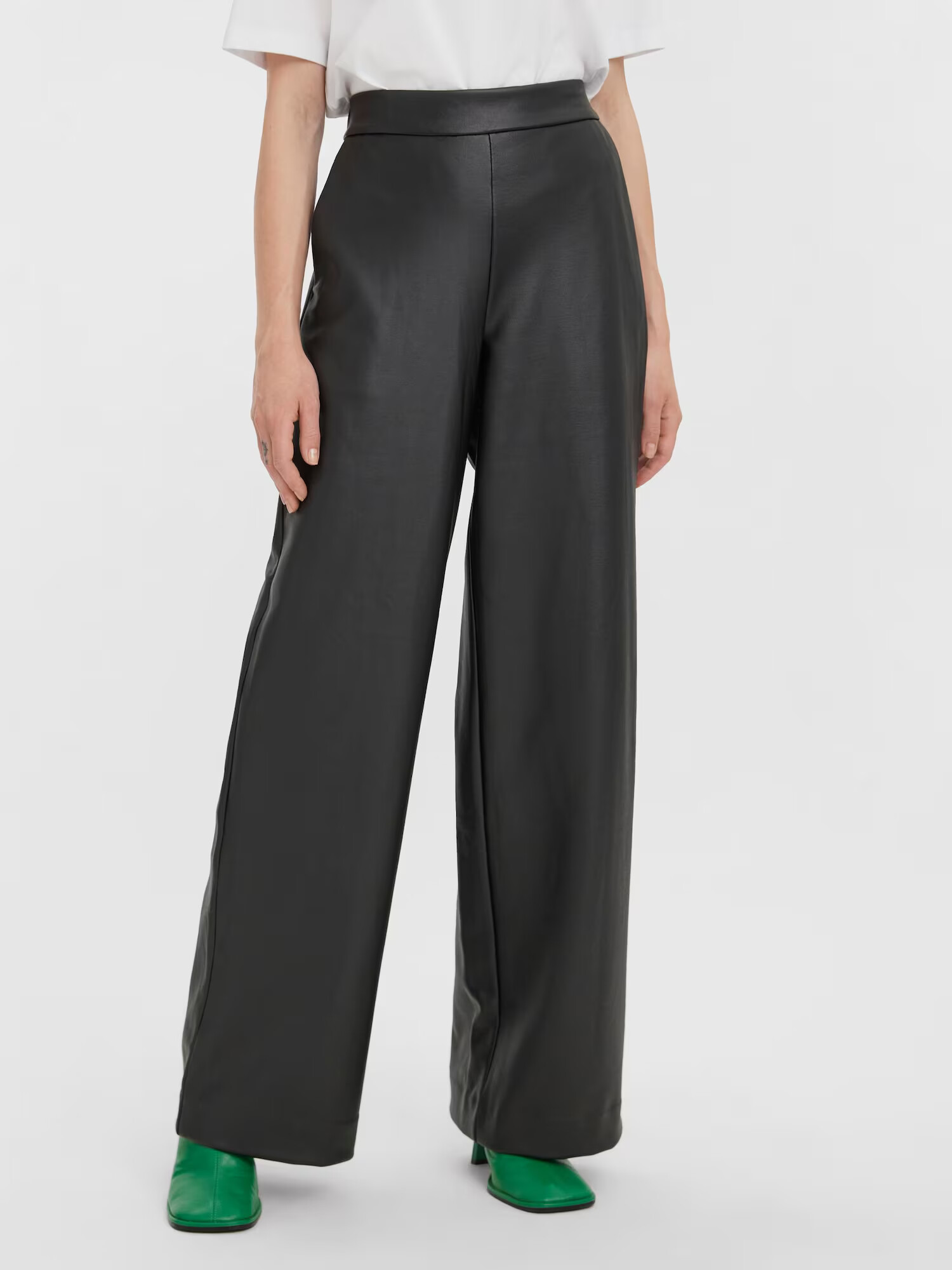 VERO MODA Pantaloni 'Cookie' negru - Pled.ro