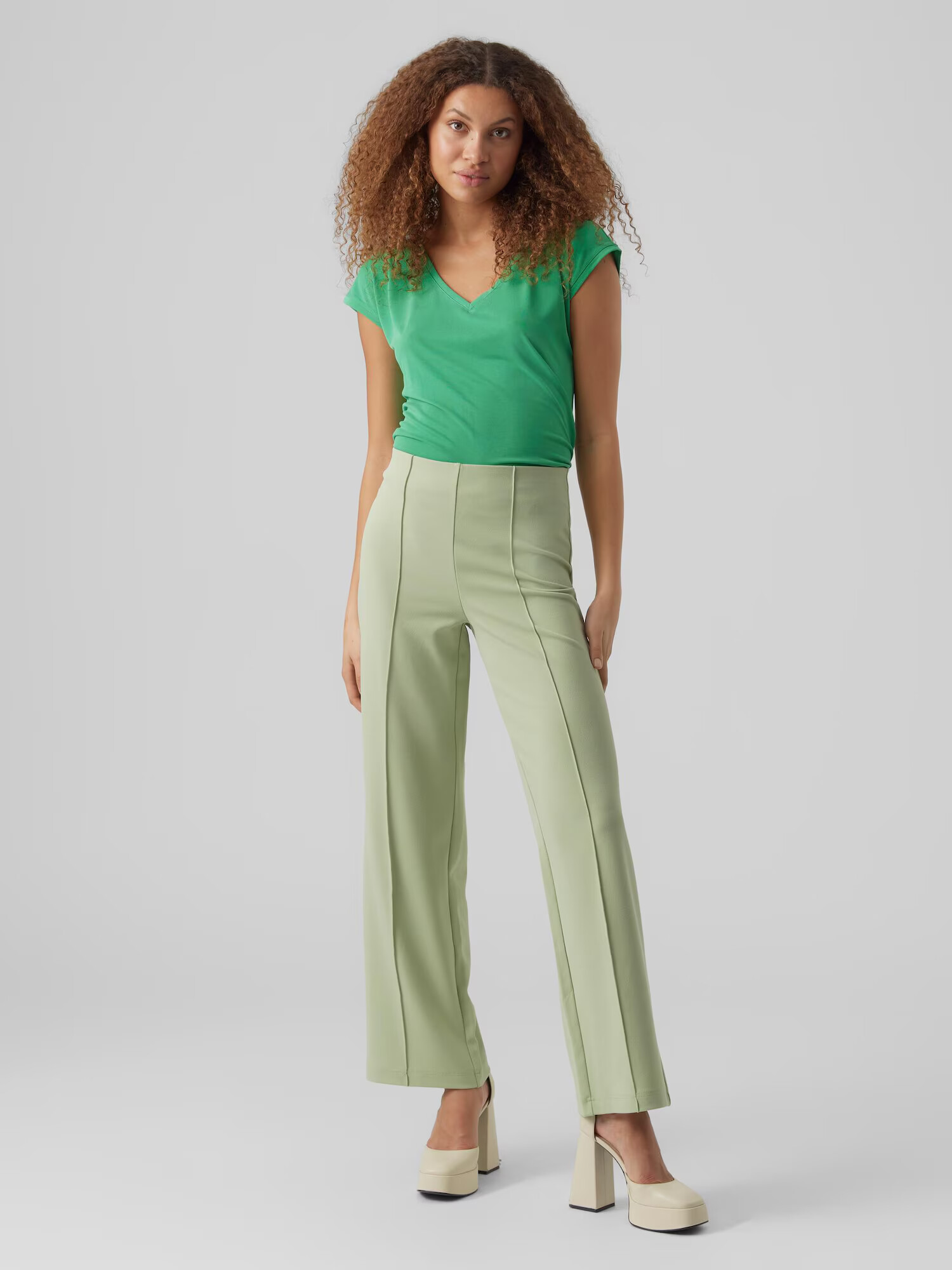 VERO MODA Pantaloni 'Becky' - Pled.ro