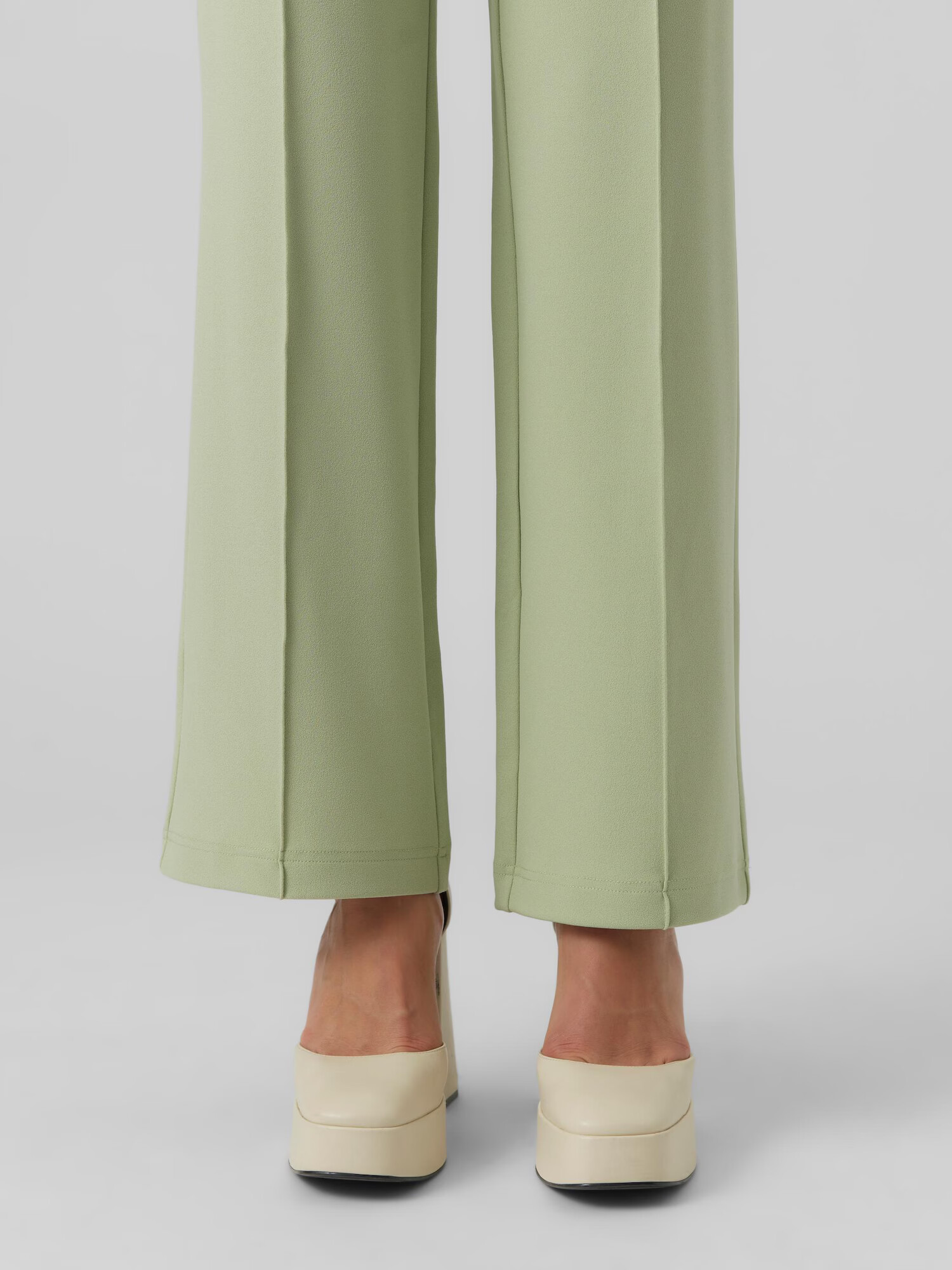 VERO MODA Pantaloni 'Becky' - Pled.ro