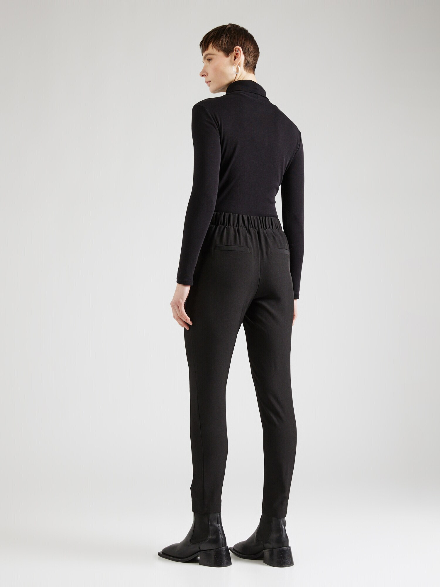 VERO MODA Pantaloni cu dungă 'CARLA' negru - Pled.ro