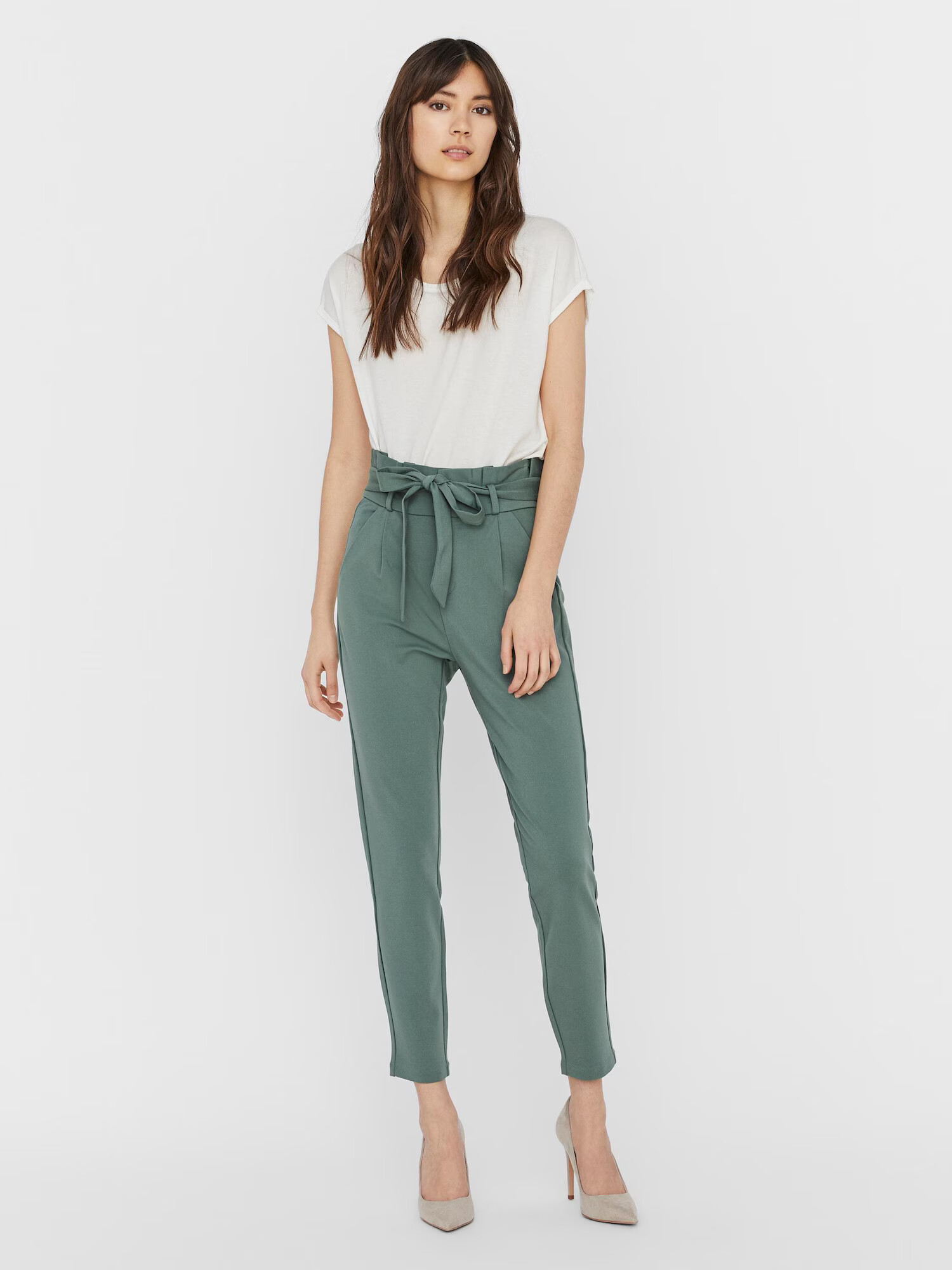 VERO MODA Pantaloni cutați 'Eva' verde - Pled.ro