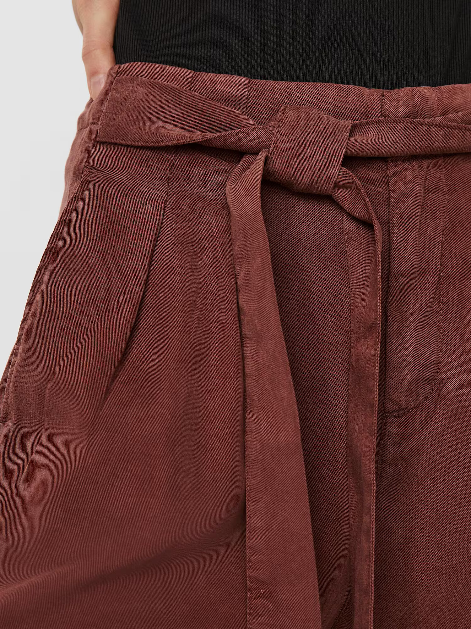 VERO MODA Pantaloni 'Mia' maro - Pled.ro