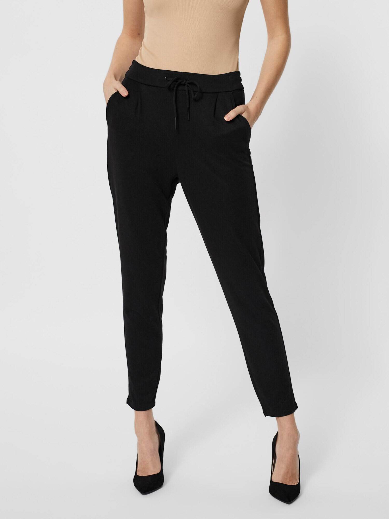 VERO MODA Pantaloni cutați negru - Pled.ro