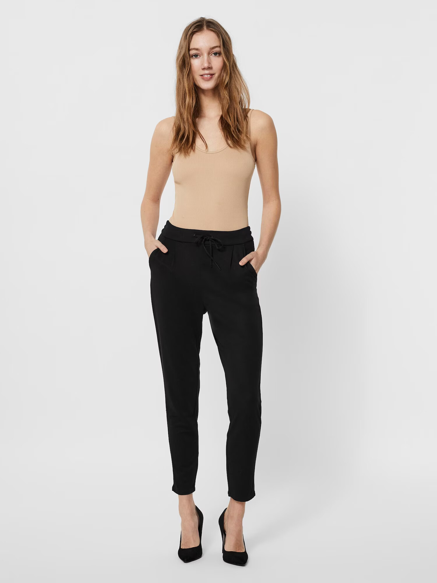 VERO MODA Pantaloni cutați negru - Pled.ro