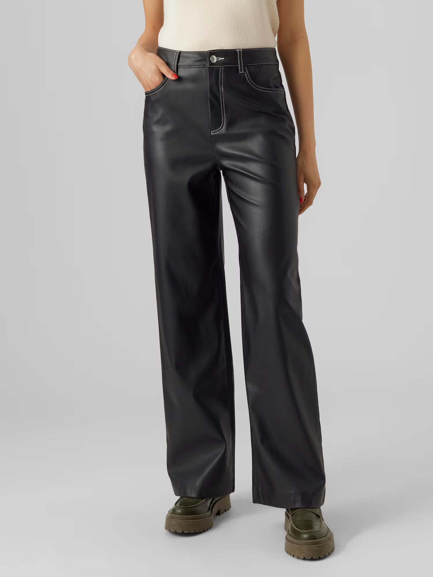 VERO MODA Pantaloni 'Daisy' negru - Pled.ro