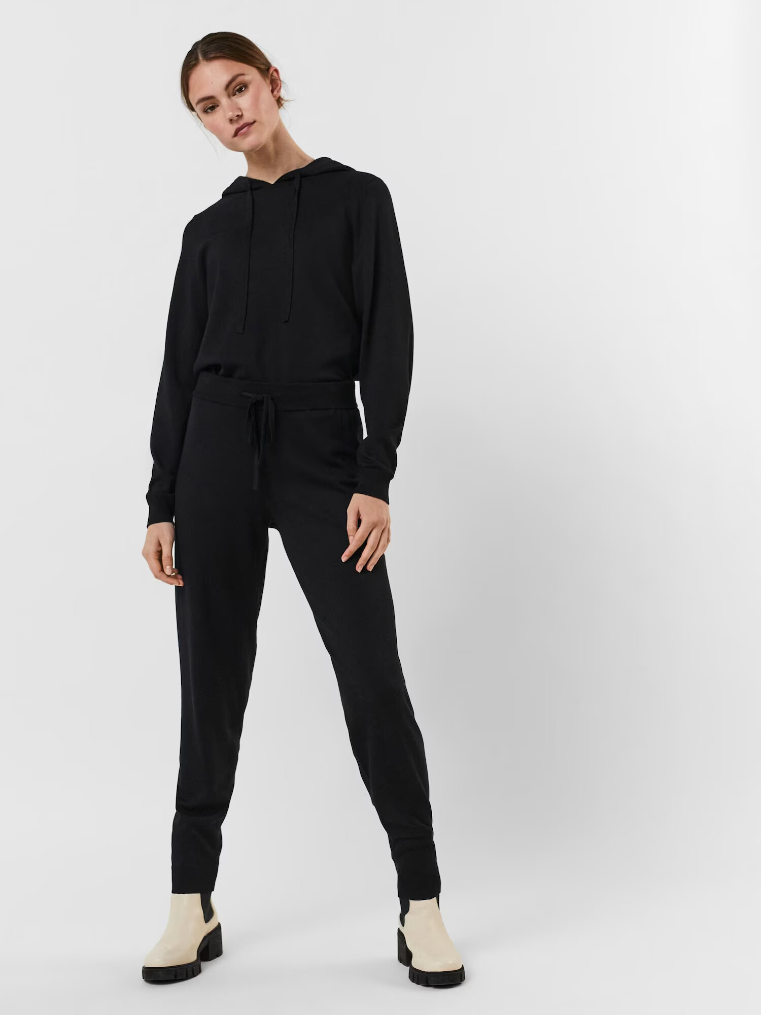 VERO MODA Pantaloni 'Edith' negru - Pled.ro