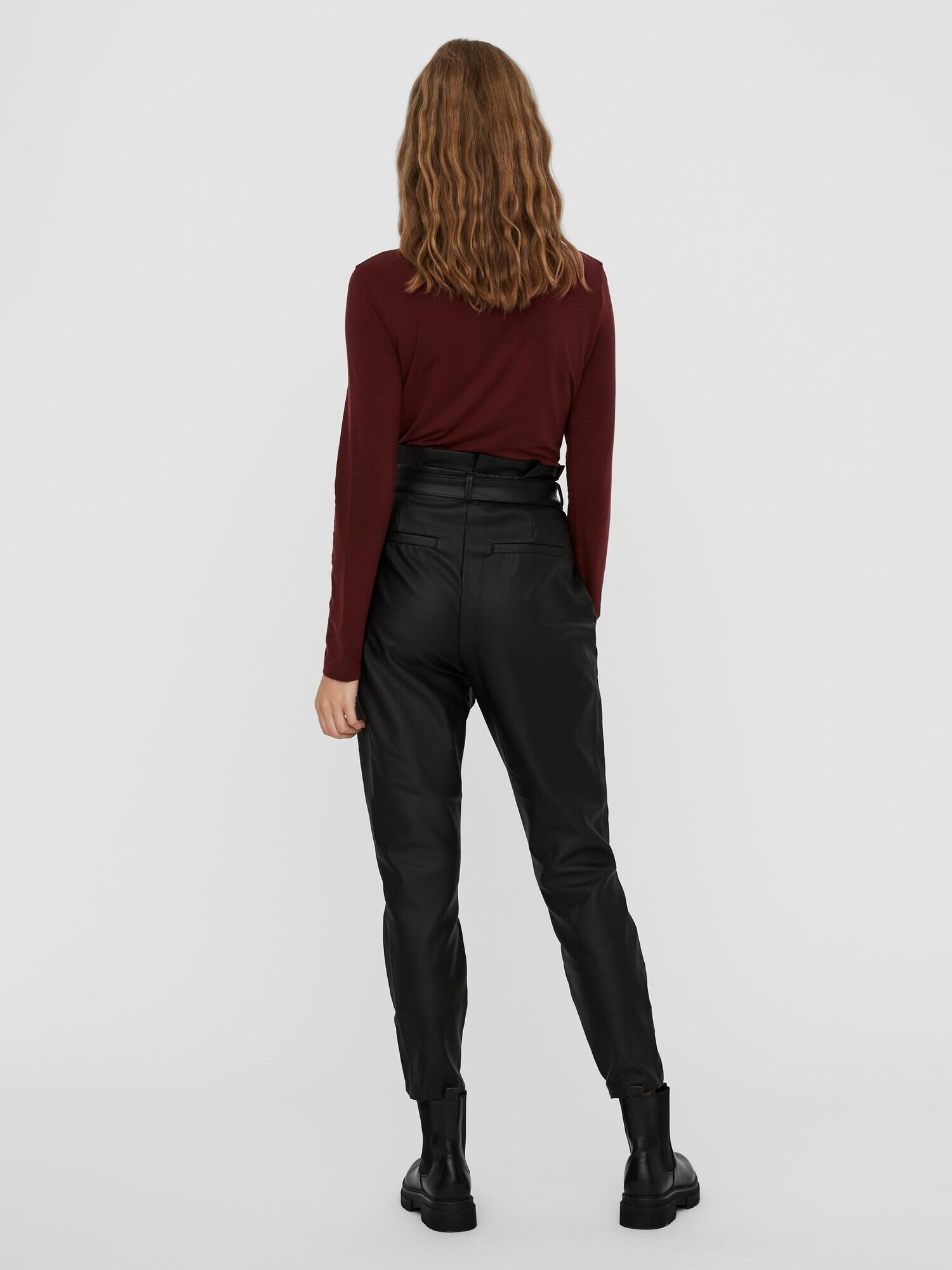 VERO MODA Pantaloni 'Eva' negru - Pled.ro