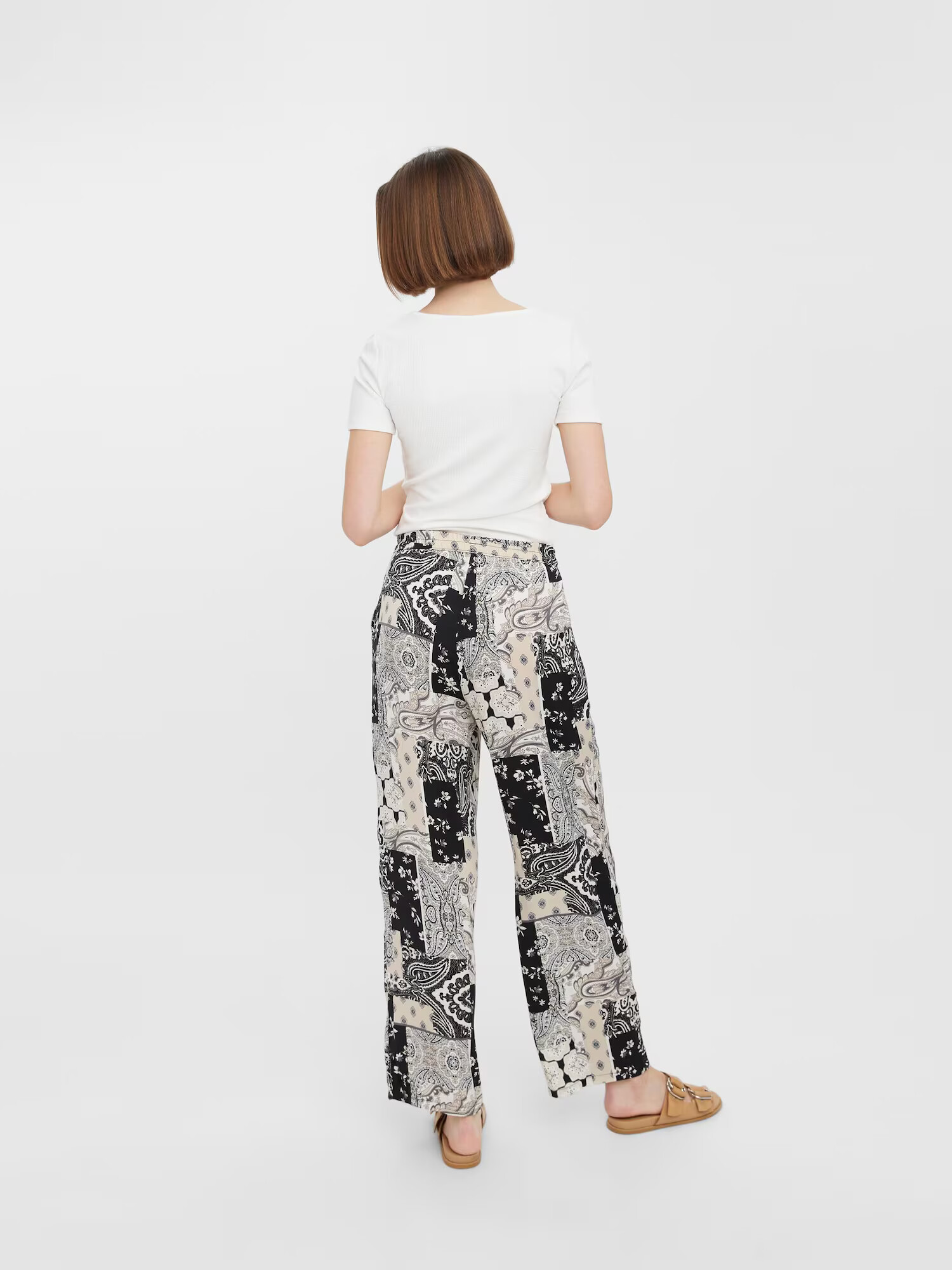 VERO MODA Pantaloni 'Gigi' mai multe culori - Pled.ro