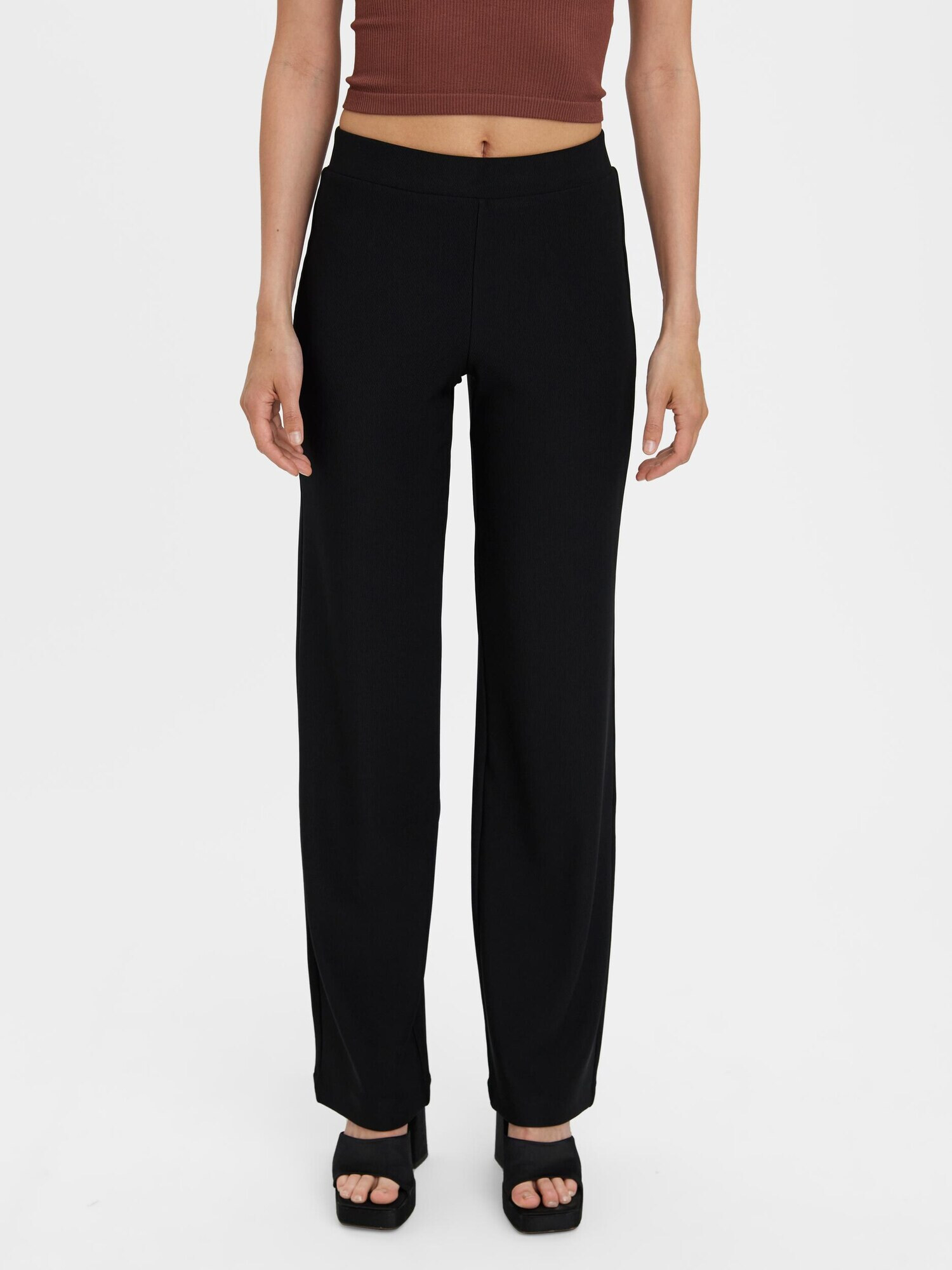 VERO MODA Pantaloni 'Kammie' negru - Pled.ro