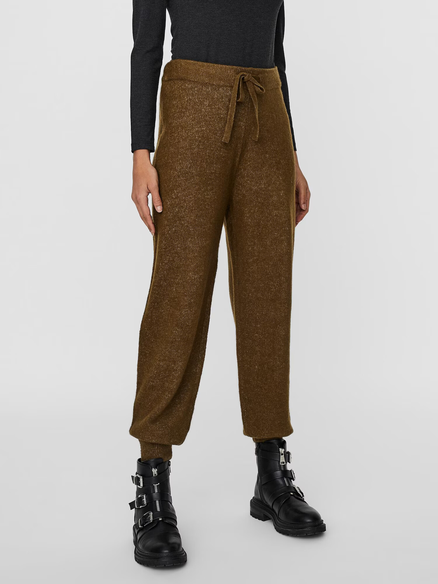 VERO MODA Pantaloni 'Lefile' oliv - Pled.ro