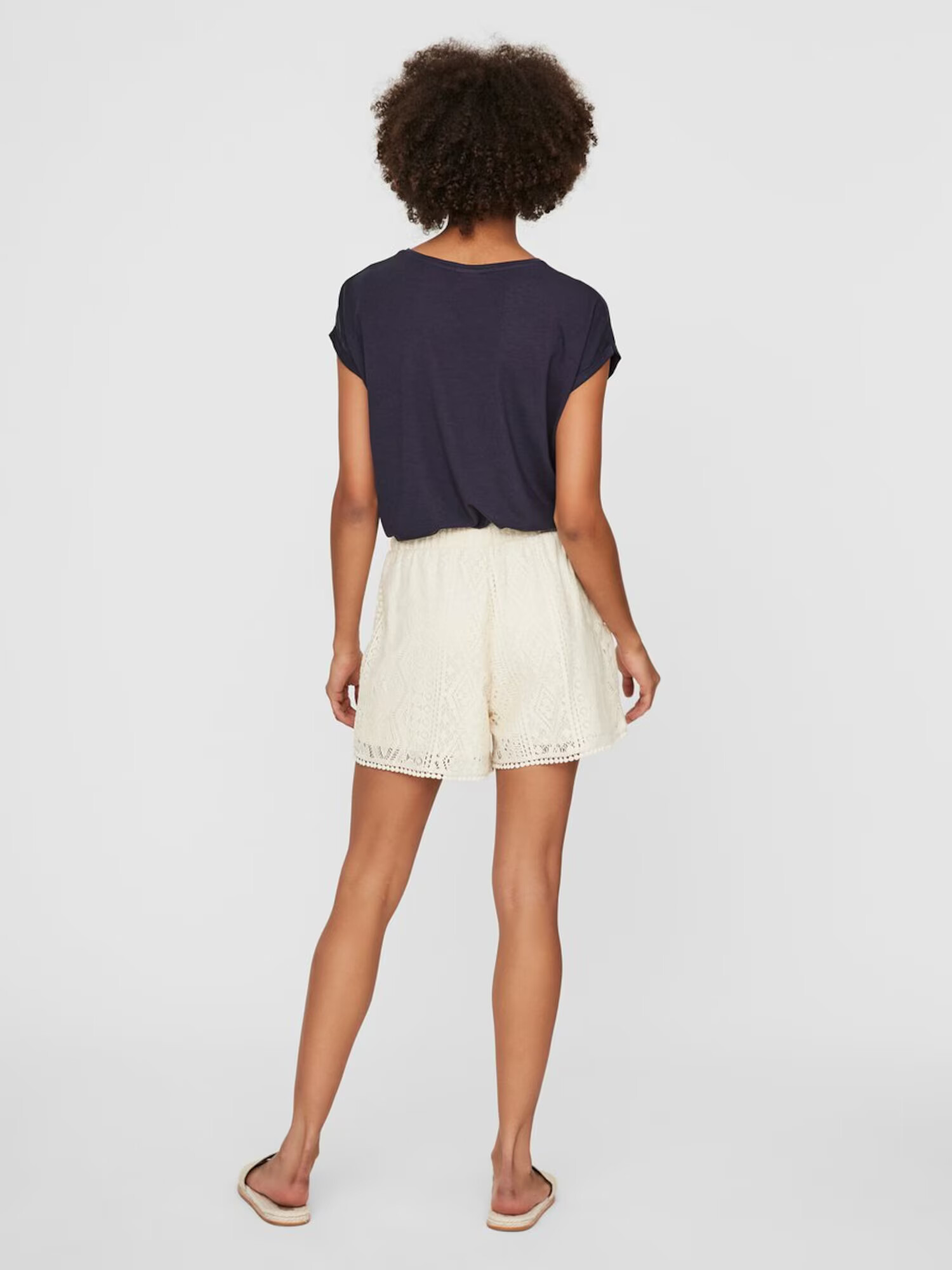 VERO MODA Pantaloni 'Olea' crem - Pled.ro