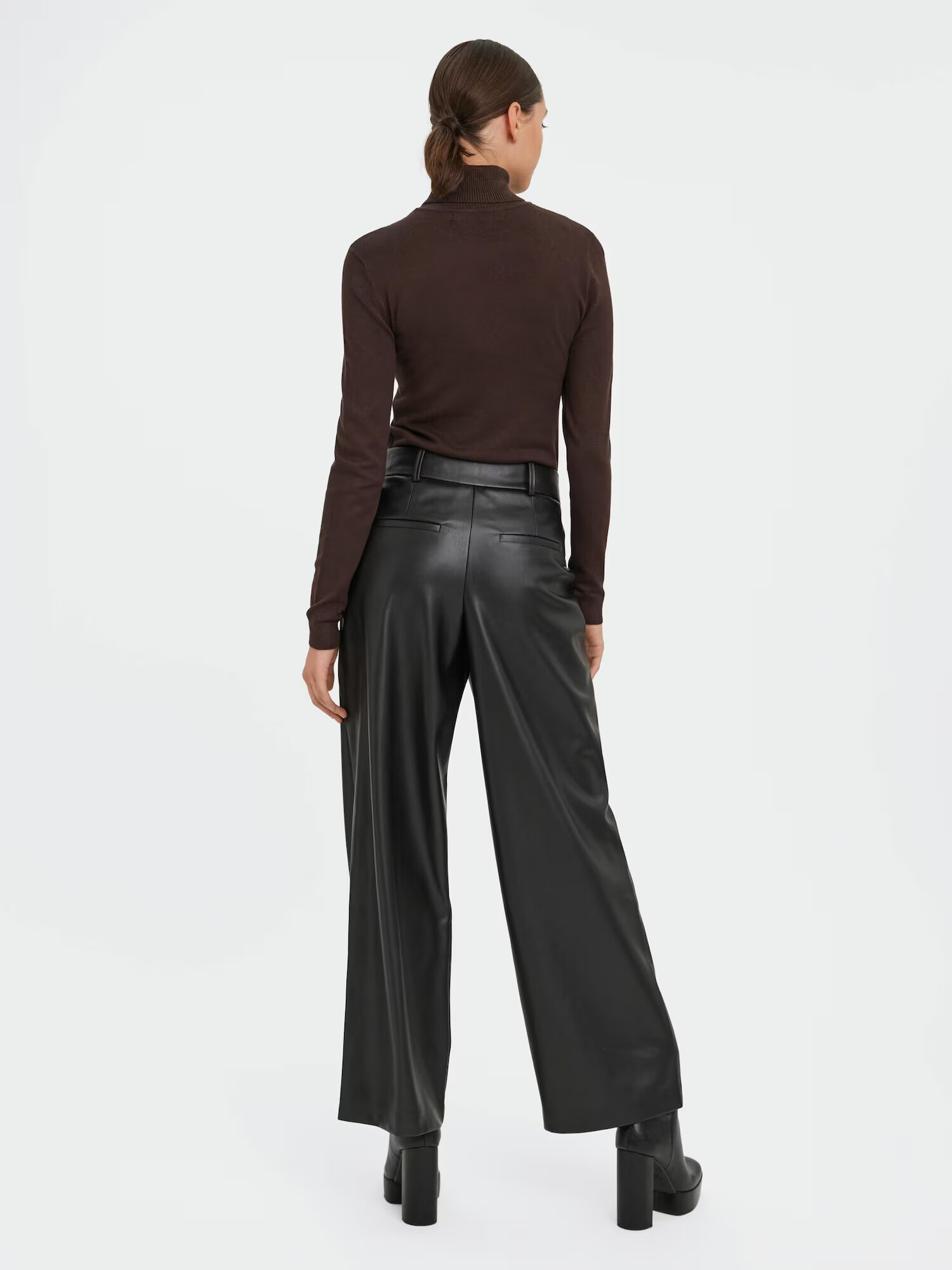 VERO MODA Pantaloni 'OLIVIA' - Pled.ro