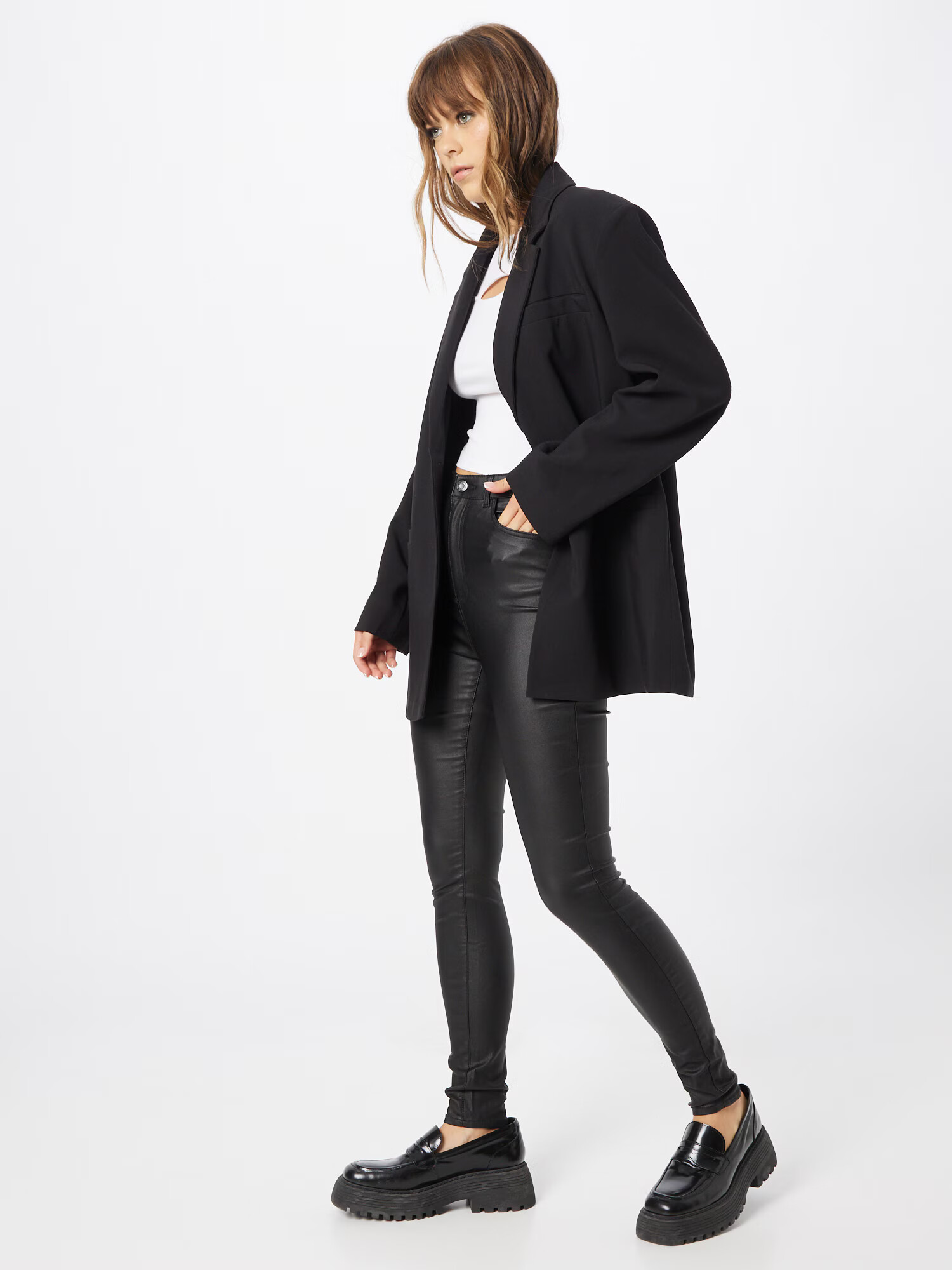 VERO MODA Pantaloni 'Sandra' negru - Pled.ro