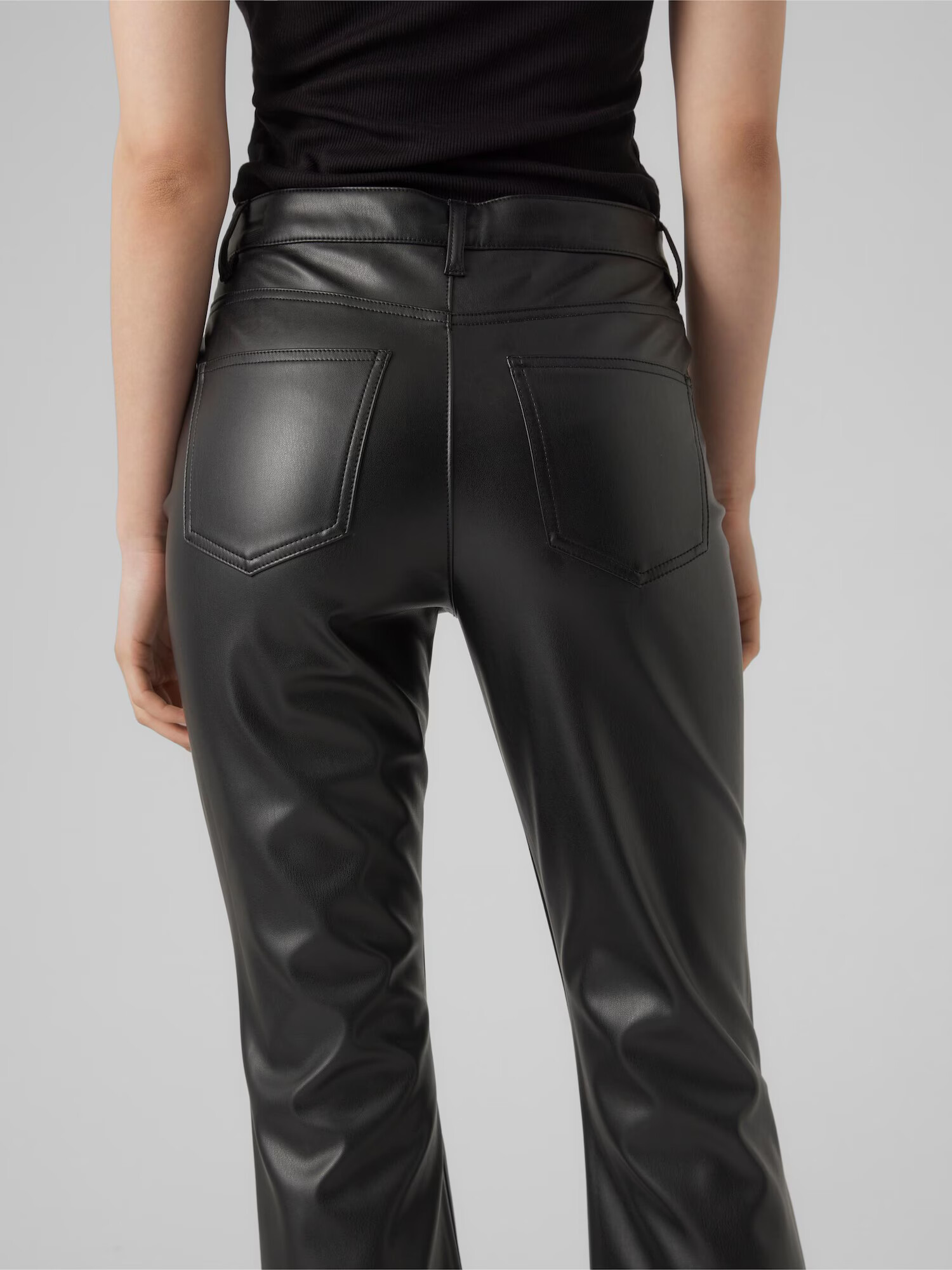 VERO MODA Pantaloni 'SELMA' negru - Pled.ro