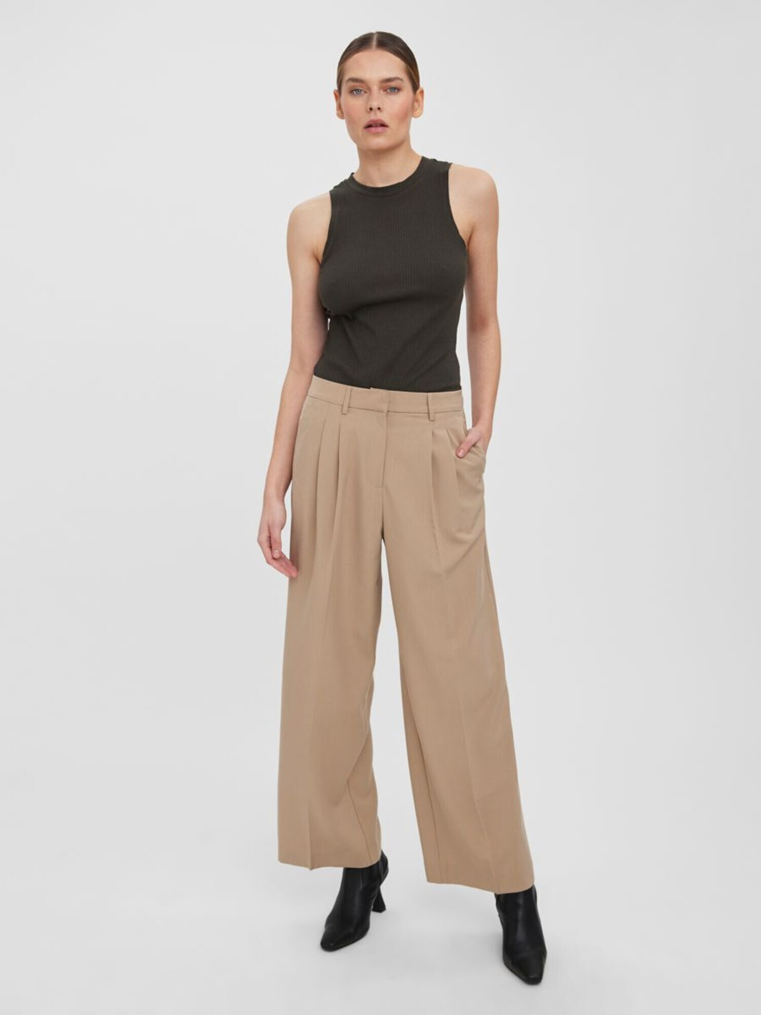 VERO MODA Pantaloni 'Troin' maro deschis - Pled.ro