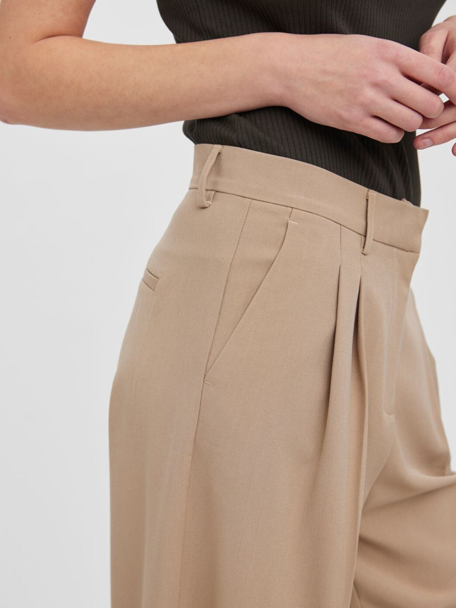 VERO MODA Pantaloni 'Troin' maro deschis - Pled.ro