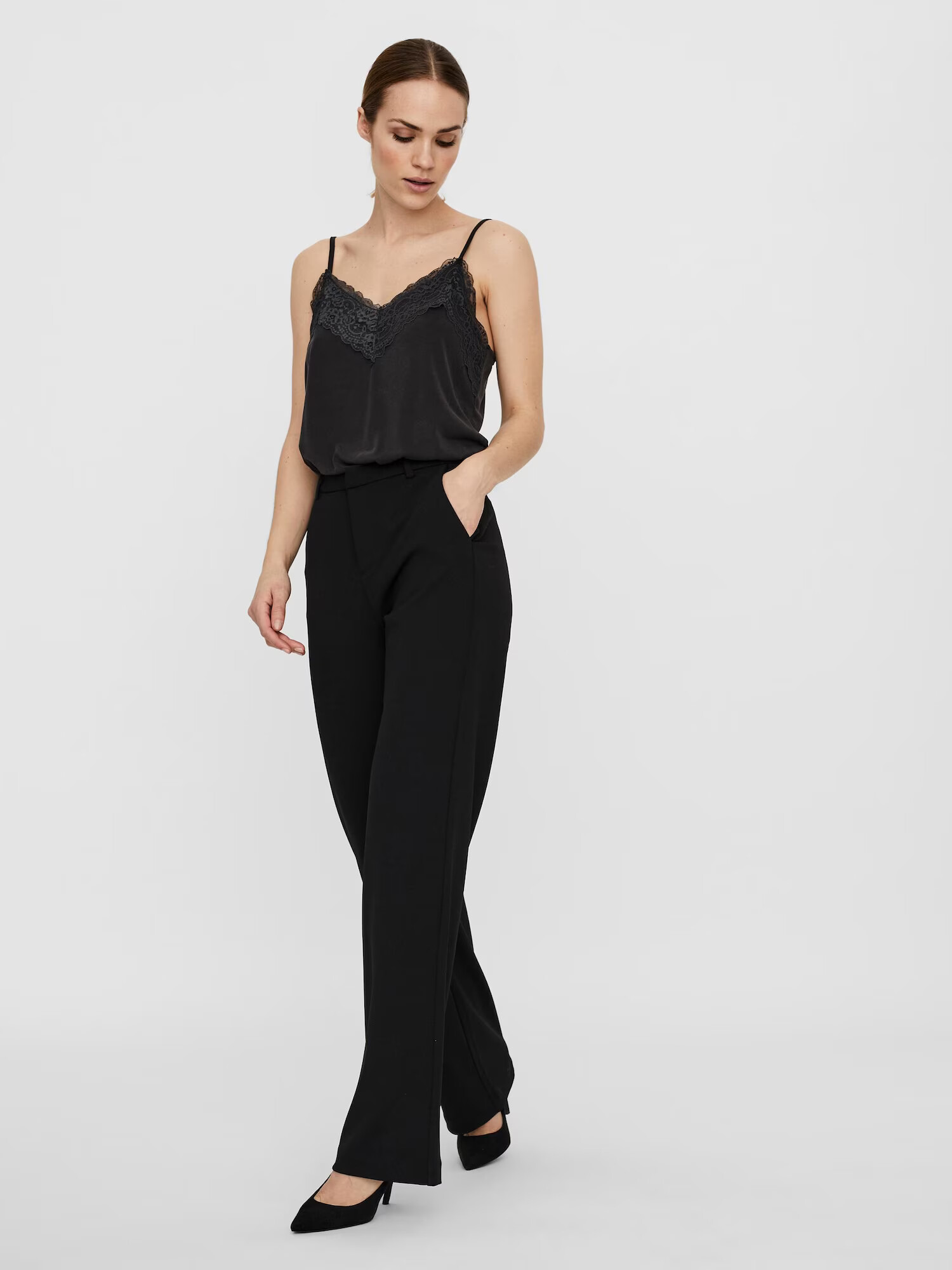 VERO MODA Pantaloni 'ZAMIRA' negru - Pled.ro