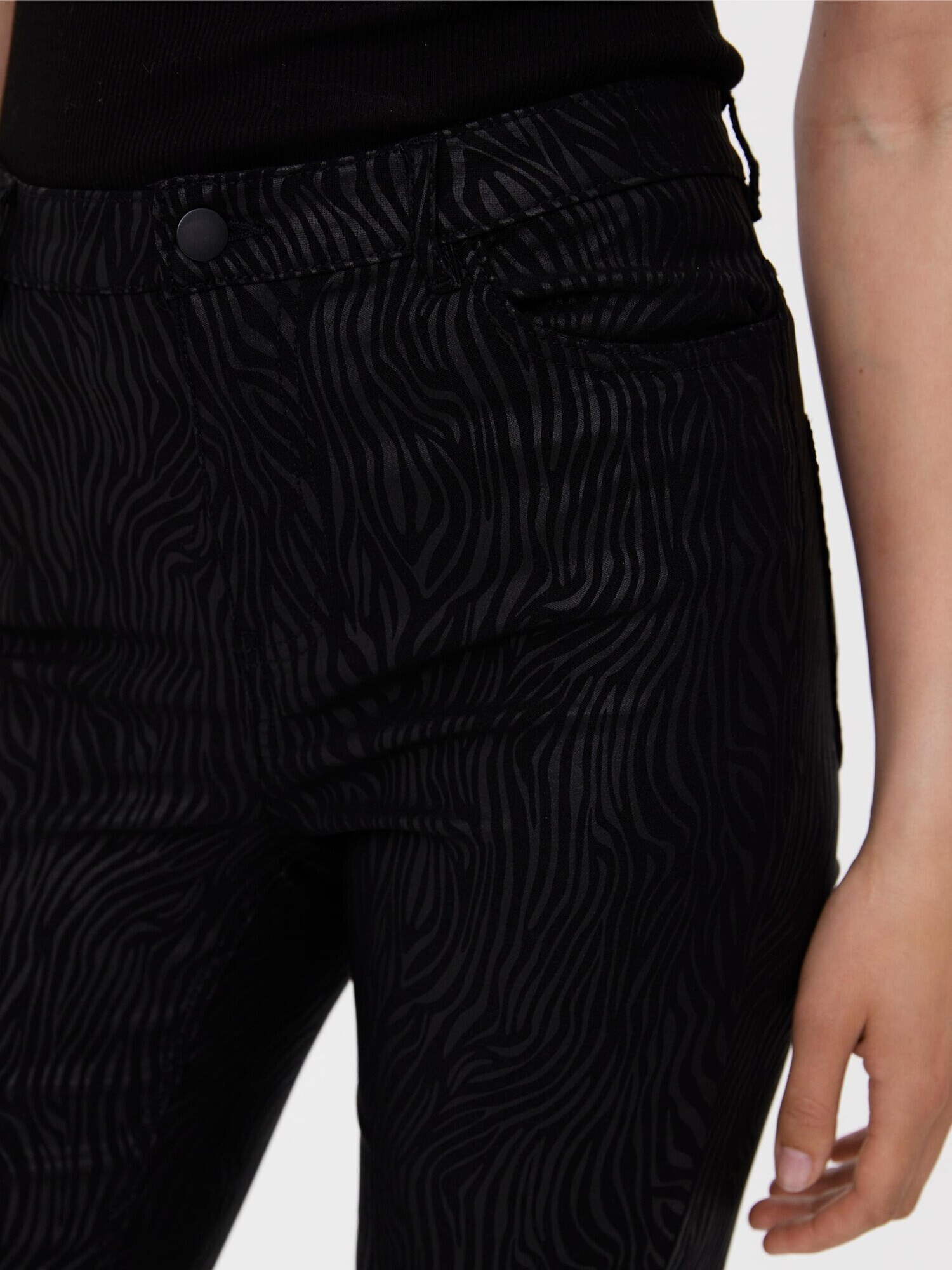 Vero Moda Petite Pantaloni 'SOPHIA' gri închis / negru - Pled.ro