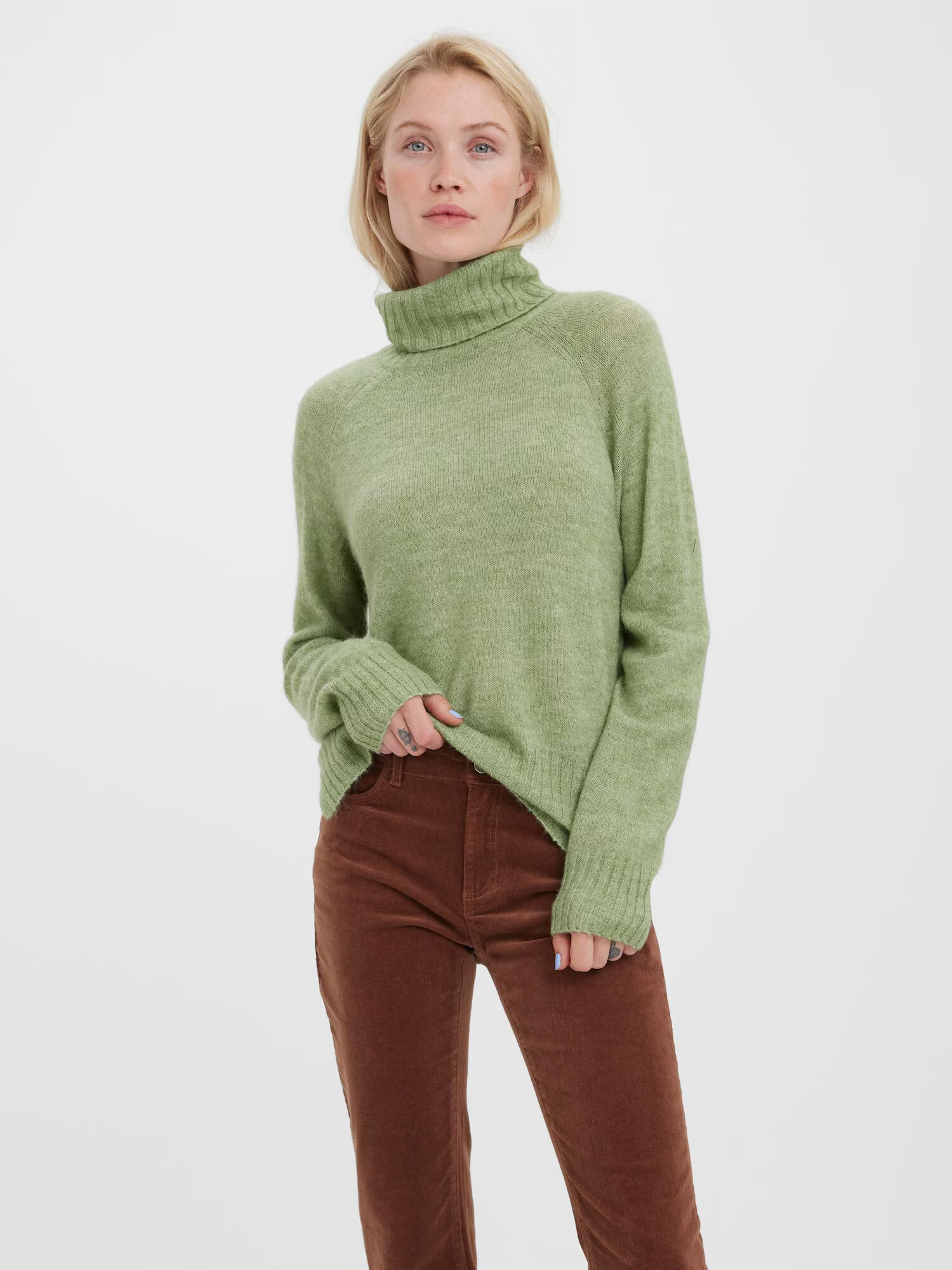 Vero Moda Petite Pulover 'DANIELA' verde deschis - Pled.ro